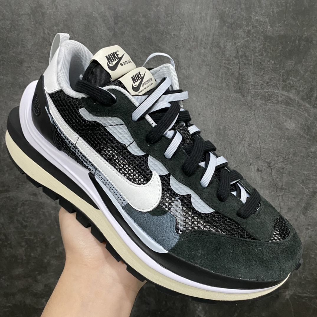 图片[3]-顶级性价比版本Sacai3.0 黑白配色 CV1363-001 此版本八个配色都有做 而且是长期补货版本 我只拍了其中一个配色 做的真心不错 性价比高到离谱 外面好像叫假神版 实体进货必推版本 零售卖的不高也很推荐这个版本💪🏻 尺码b：36-46-选品中心