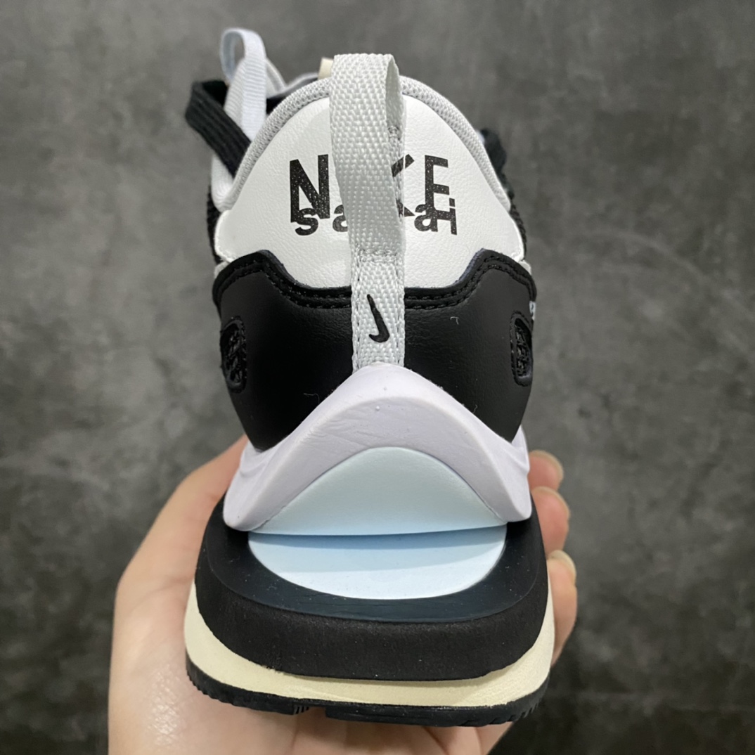 图片[4]-顶级性价比版本Sacai3.0 黑白配色 CV1363-001 此版本八个配色都有做 而且是长期补货版本 我只拍了其中一个配色 做的真心不错 性价比高到离谱 外面好像叫假神版 实体进货必推版本 零售卖的不高也很推荐这个版本💪🏻 尺码b：36-46-选品中心