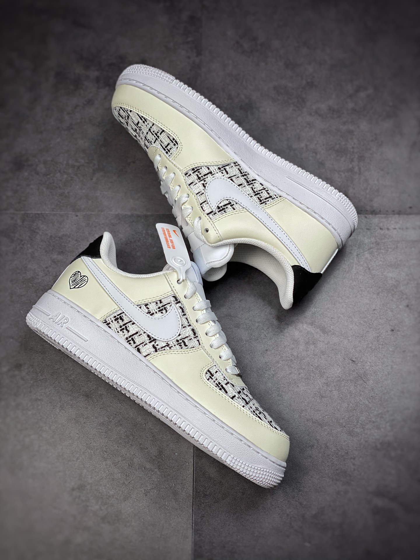 200  Nike Air Force 1 Low 07 小香风贴布 DD8959-100