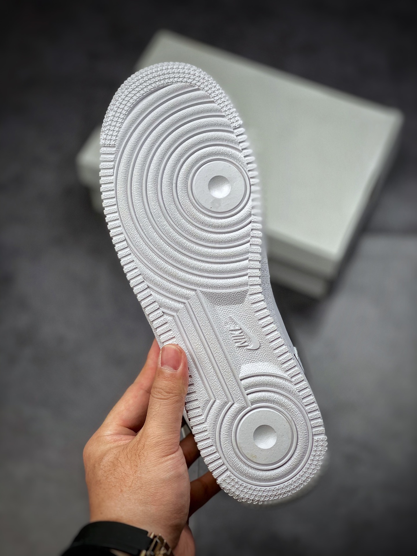 150  Nike Air Force 1 Low 07 硬皮白黑 CT7724-100
