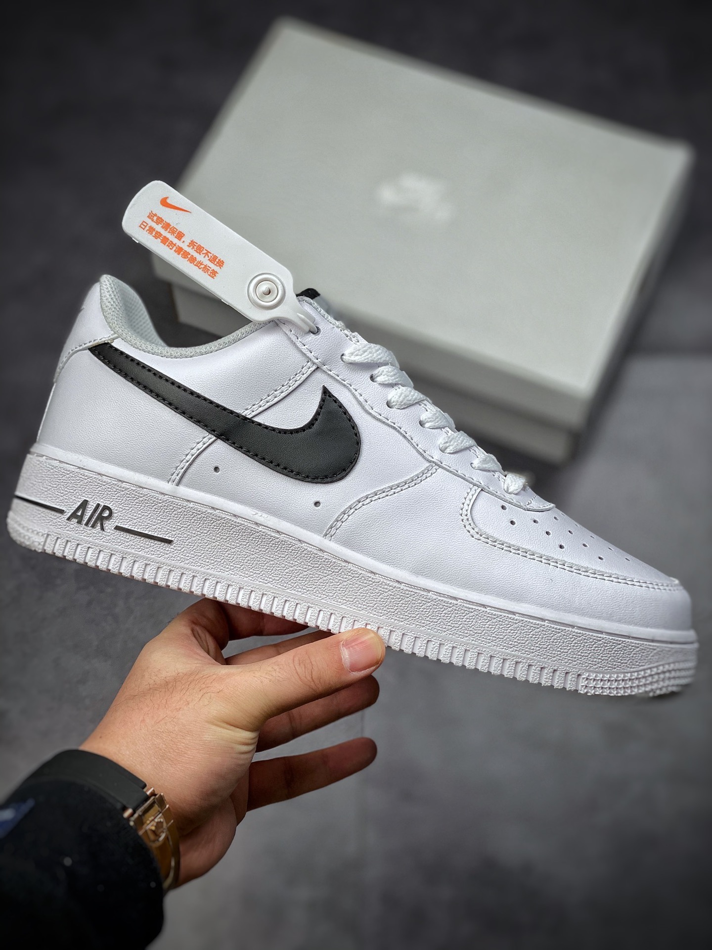 150  Nike Air Force 1 Low 07 硬皮白黑 CT7724-100