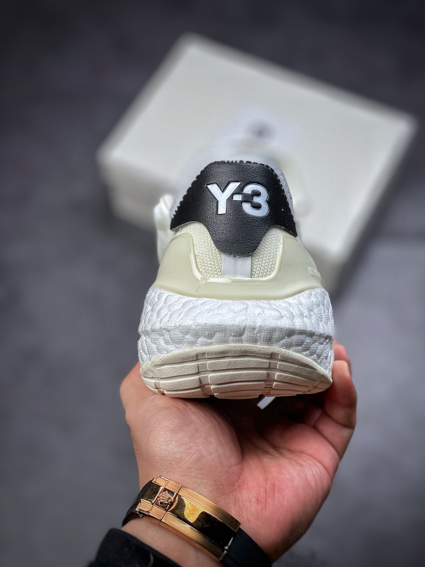 200  阿迪达斯Adidas Y3 Ultra Boost 山本耀司 缓震休闲运动跑鞋H67477DD