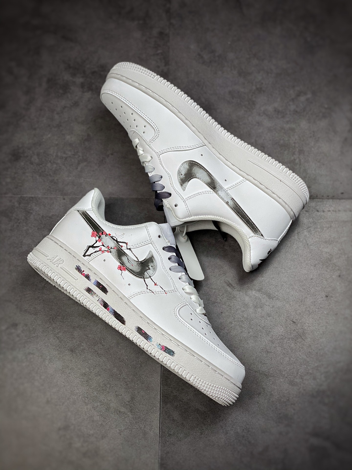 200  Nike Air Force 1 Low 07 彩绘涂鸦 DH2920-211