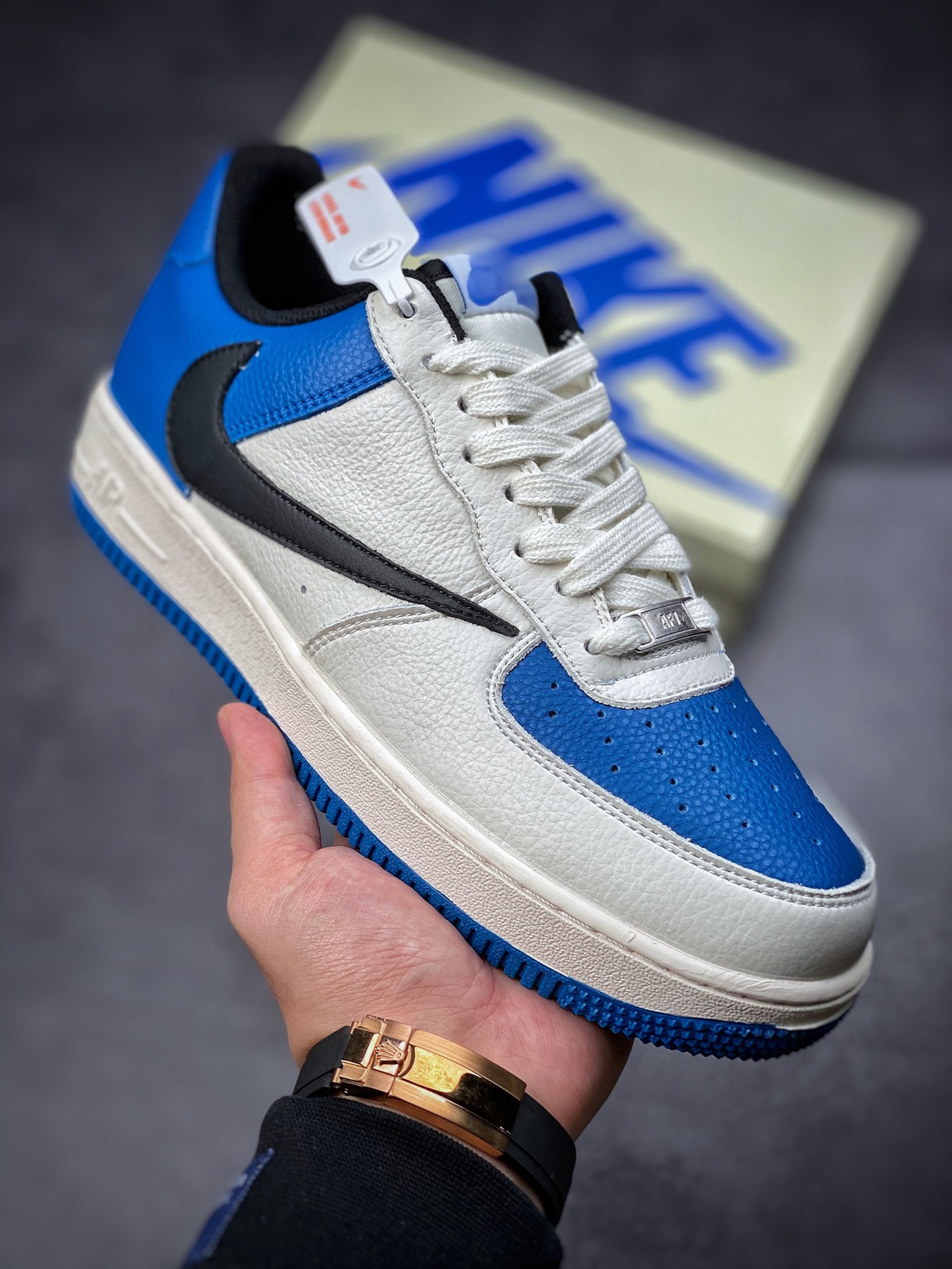 220  Nike Air Force 1 Low 07 米白蓝”倒勾 HG1136-022