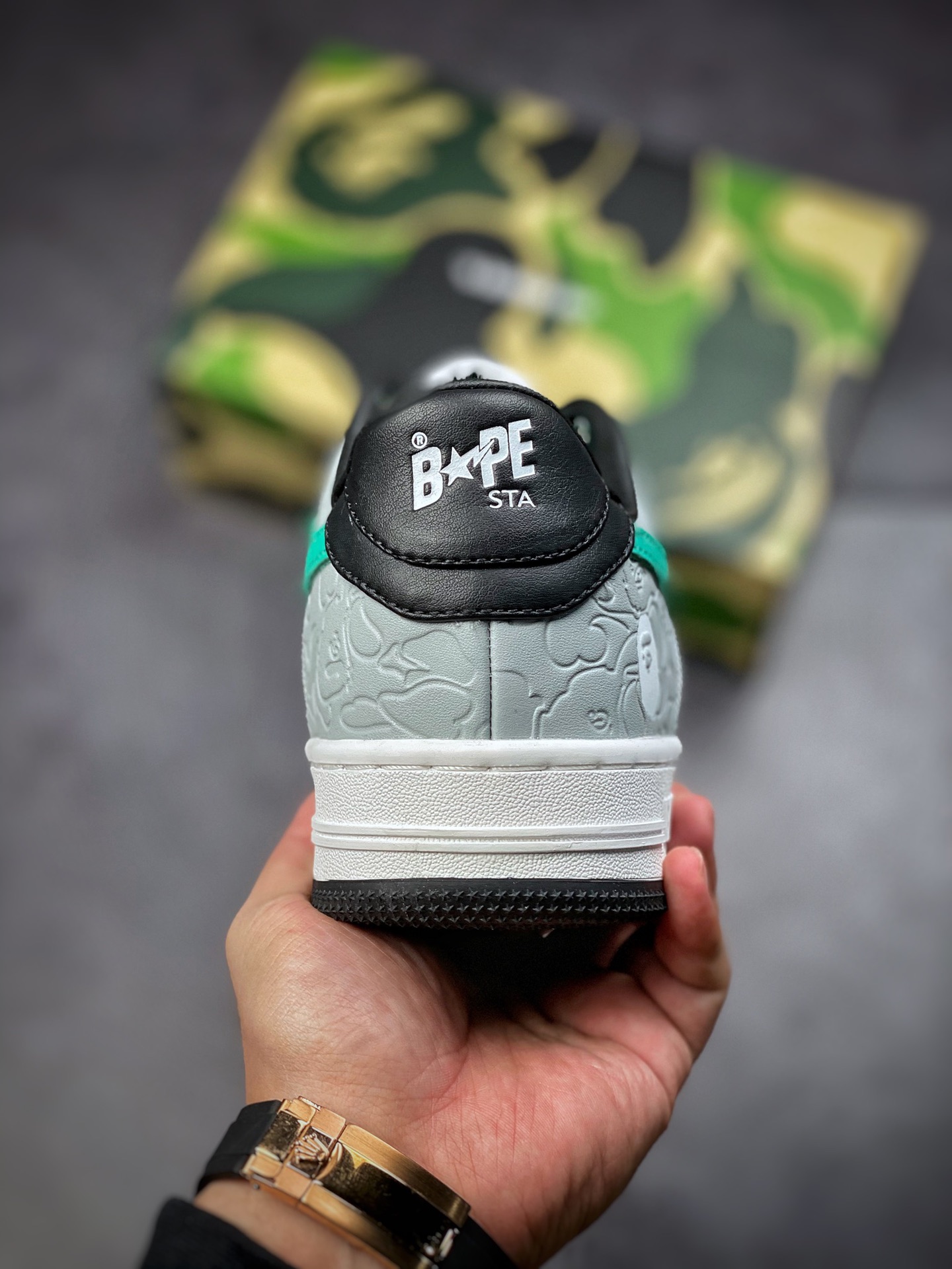 380  BAPE SK8 STA 猿人头联名板鞋/黑灰绿拼色 1H70191002