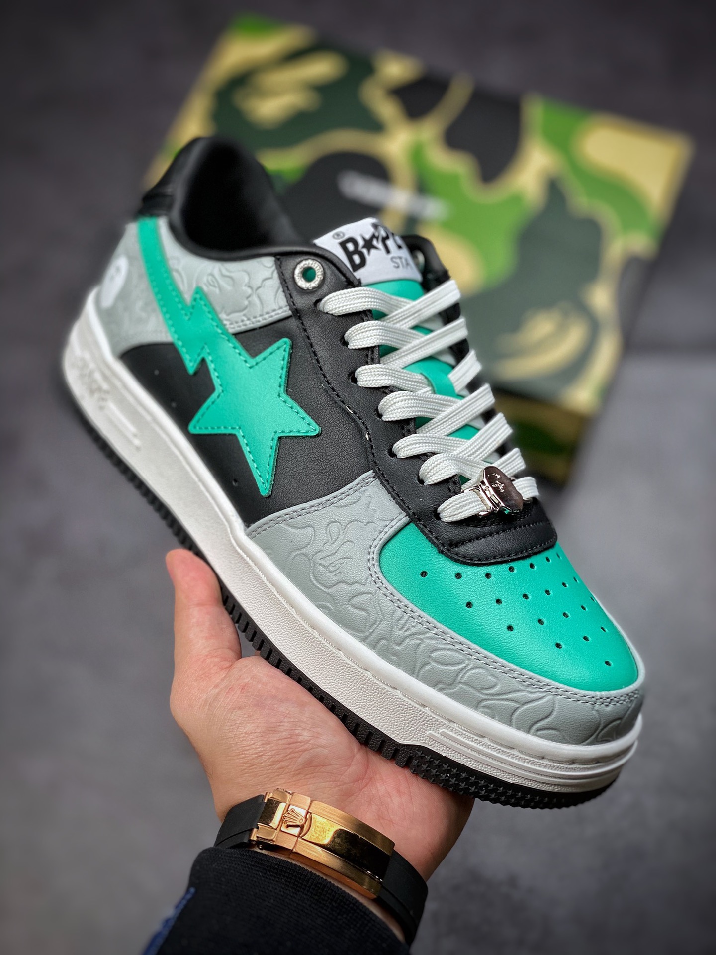 380  BAPE SK8 STA 猿人头联名板鞋/黑灰绿拼色 1H70191002