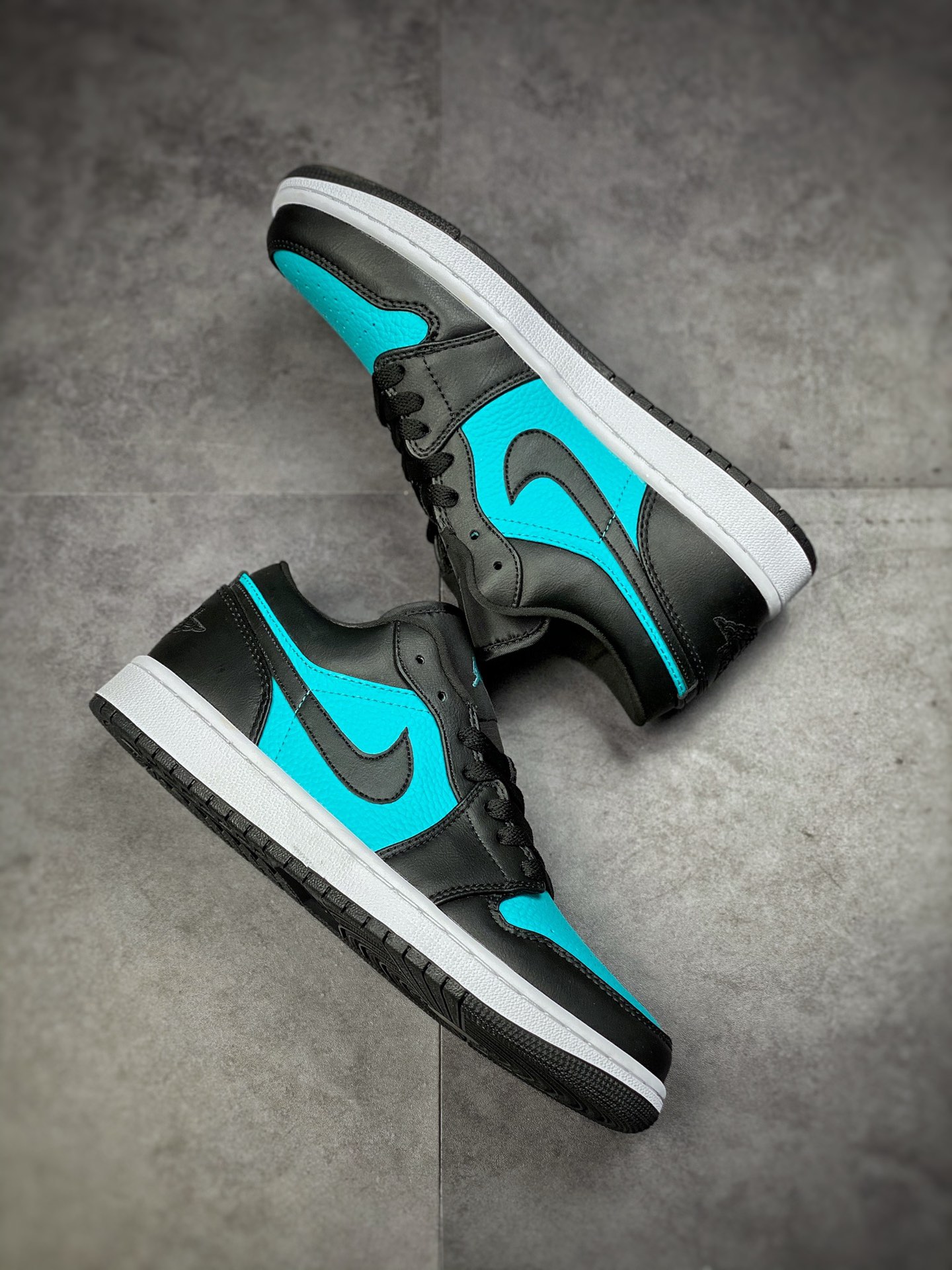 200  Air Jordan 1 Low 黑蓝 AJ1乔1低帮休闲板鞋 553558-026