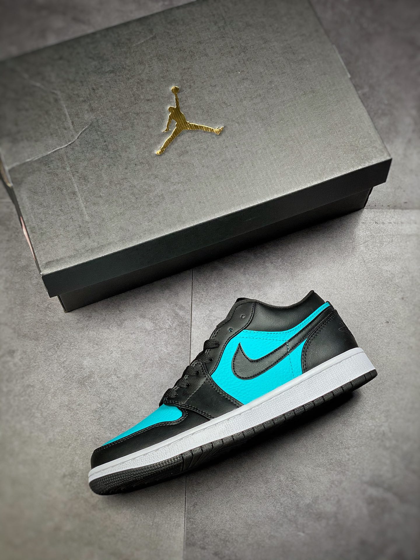 200  Air Jordan 1 Low 黑蓝 AJ1乔1低帮休闲板鞋 553558-026