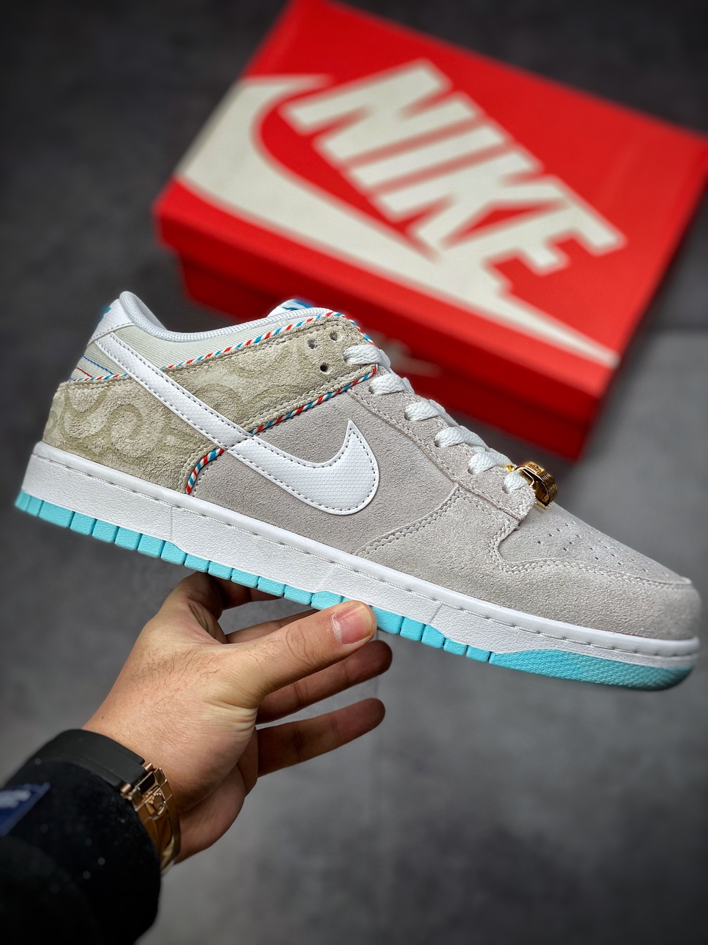 260  Nike Dunk Low “Barber Shop” 理发店联名 DH7614-500