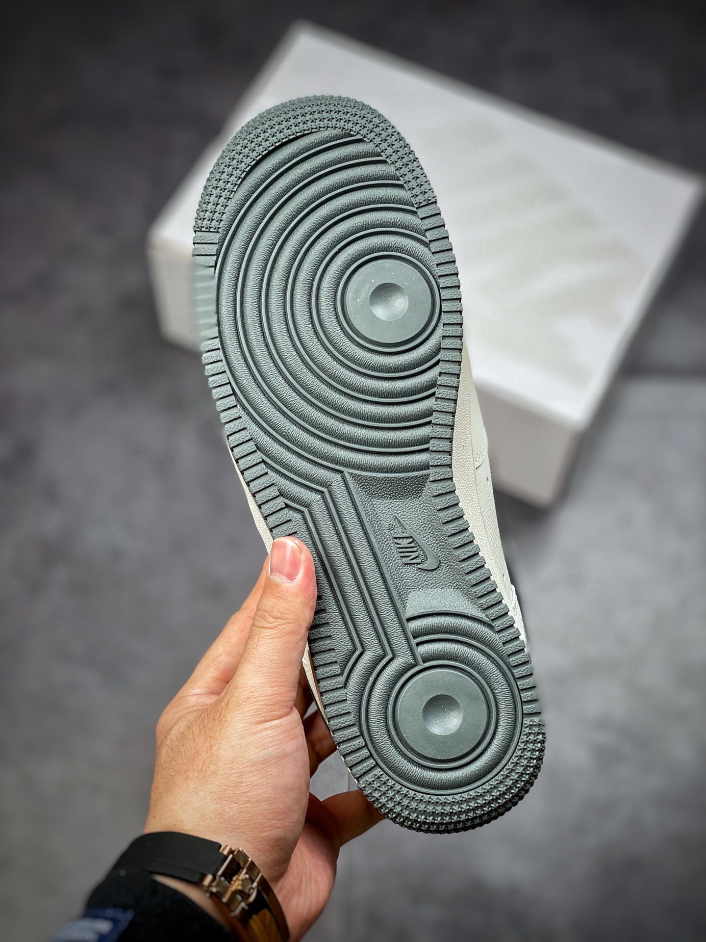 220  Nike Air Force 1 Low 07 米深绿 原楦头原纸板 MK6369-566
