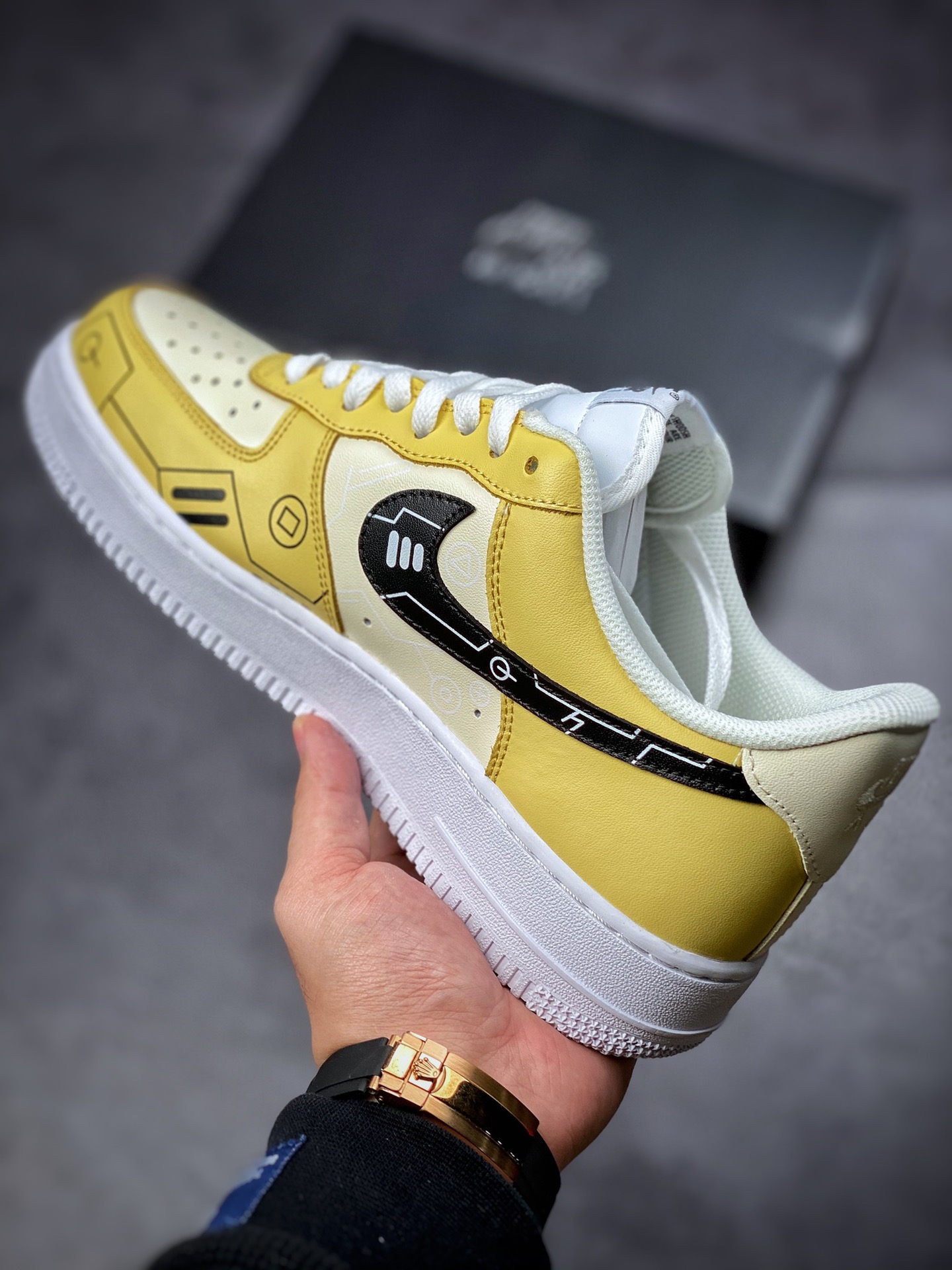 260  Nike Air Force 1 Low 07 电玩黑白黄CW2288-113