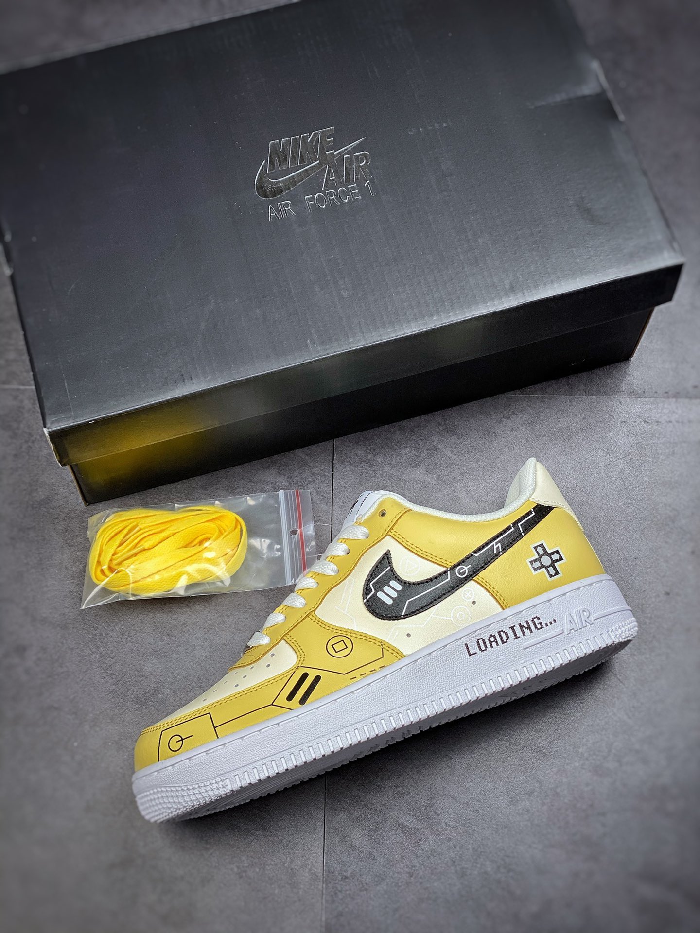 260  Nike Air Force 1 Low 07 电玩黑白黄CW2288-113