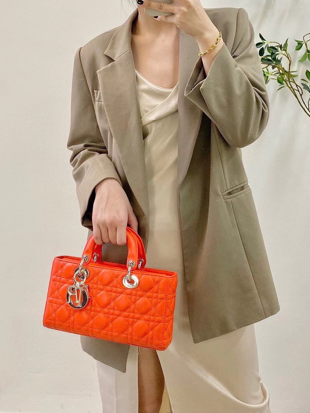 [Dior Women