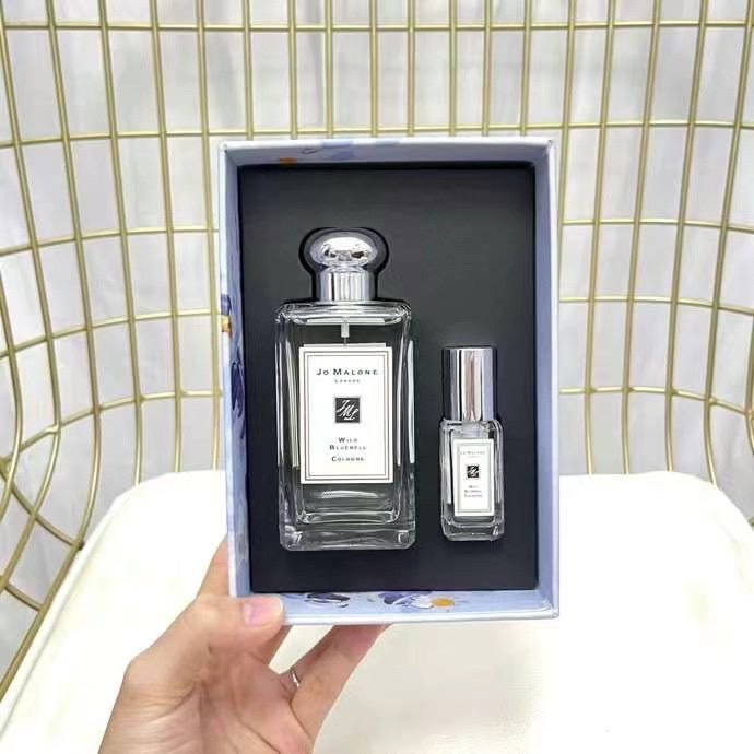 Jo Malone London Perfume Set: 100ml & 9ml - English Pear, Bluebell, Sea Salt, Blackberry 9 i1648451977 3723 7
