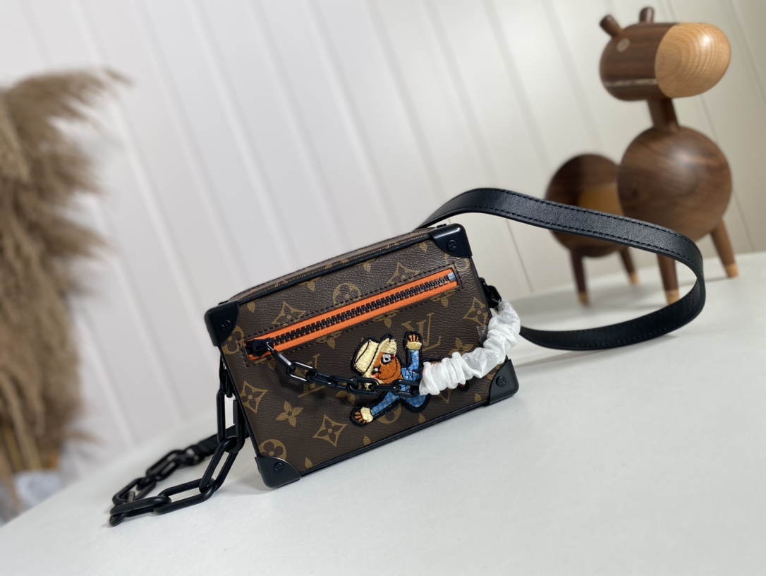 Louis Vuitton LV Soft Trunk Crossbody & Shoulder Bags Black Embroidery Monogram Canvas Spring/Summer Collection Chains M80159