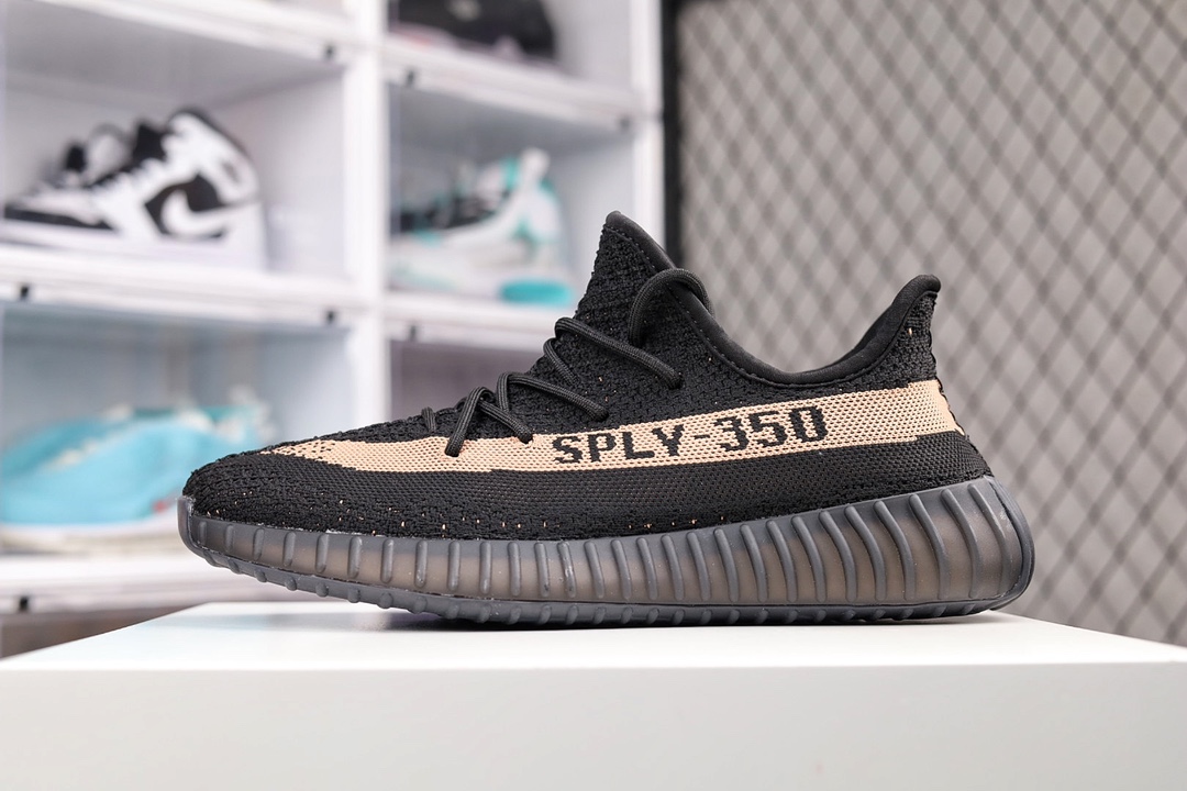 H0 公司级 真爆 Adidas 椰子350 yeezy 350 V2 镂空蚕丝半透明呼吸网纱材质 Kanye West x adidas Yeezy Boost 350 V2 爆米花中底休闲运动慢跑鞋552TT