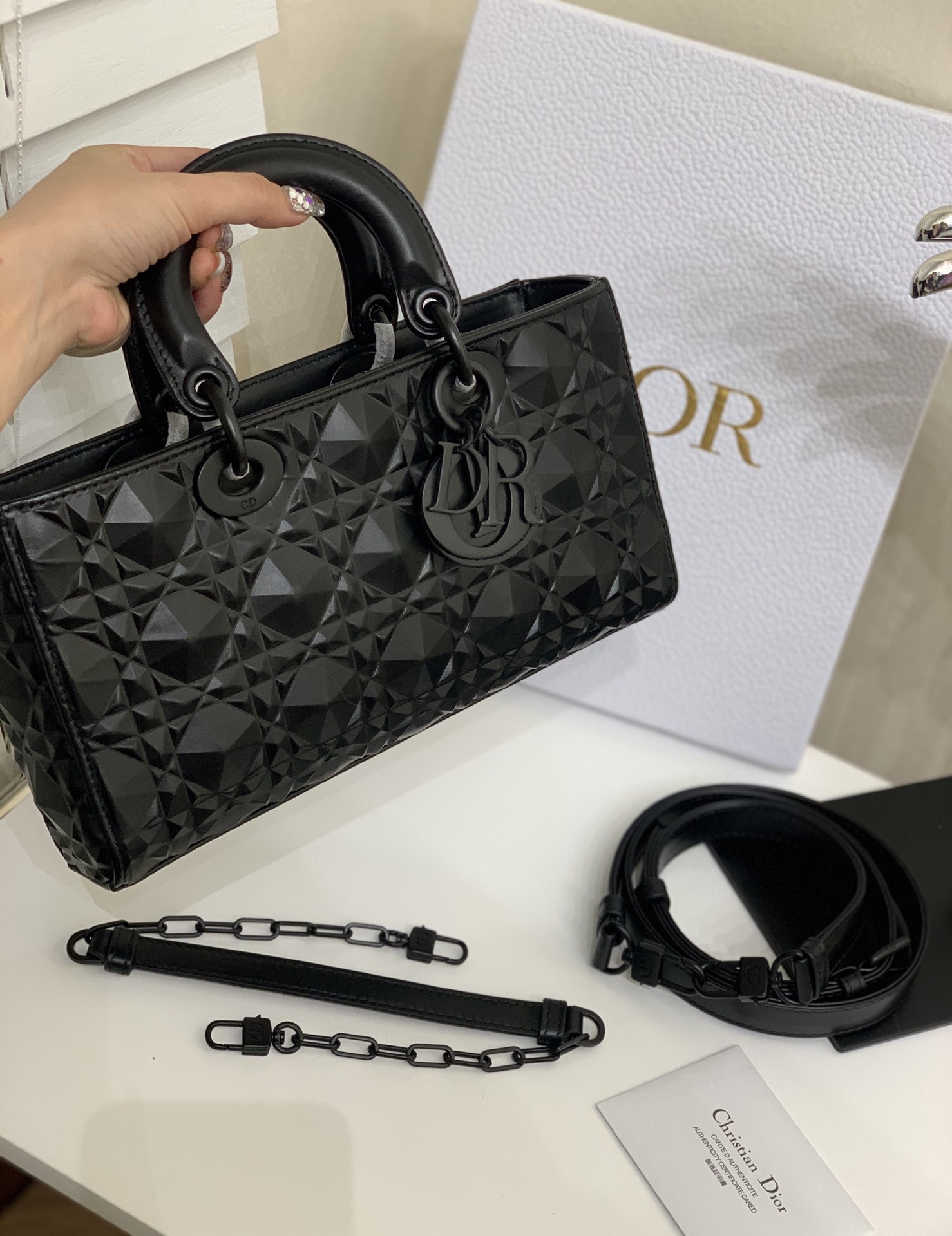 DIOR钻石形状藤格纹Lady D-Joy Bag M0540SNEA_M900