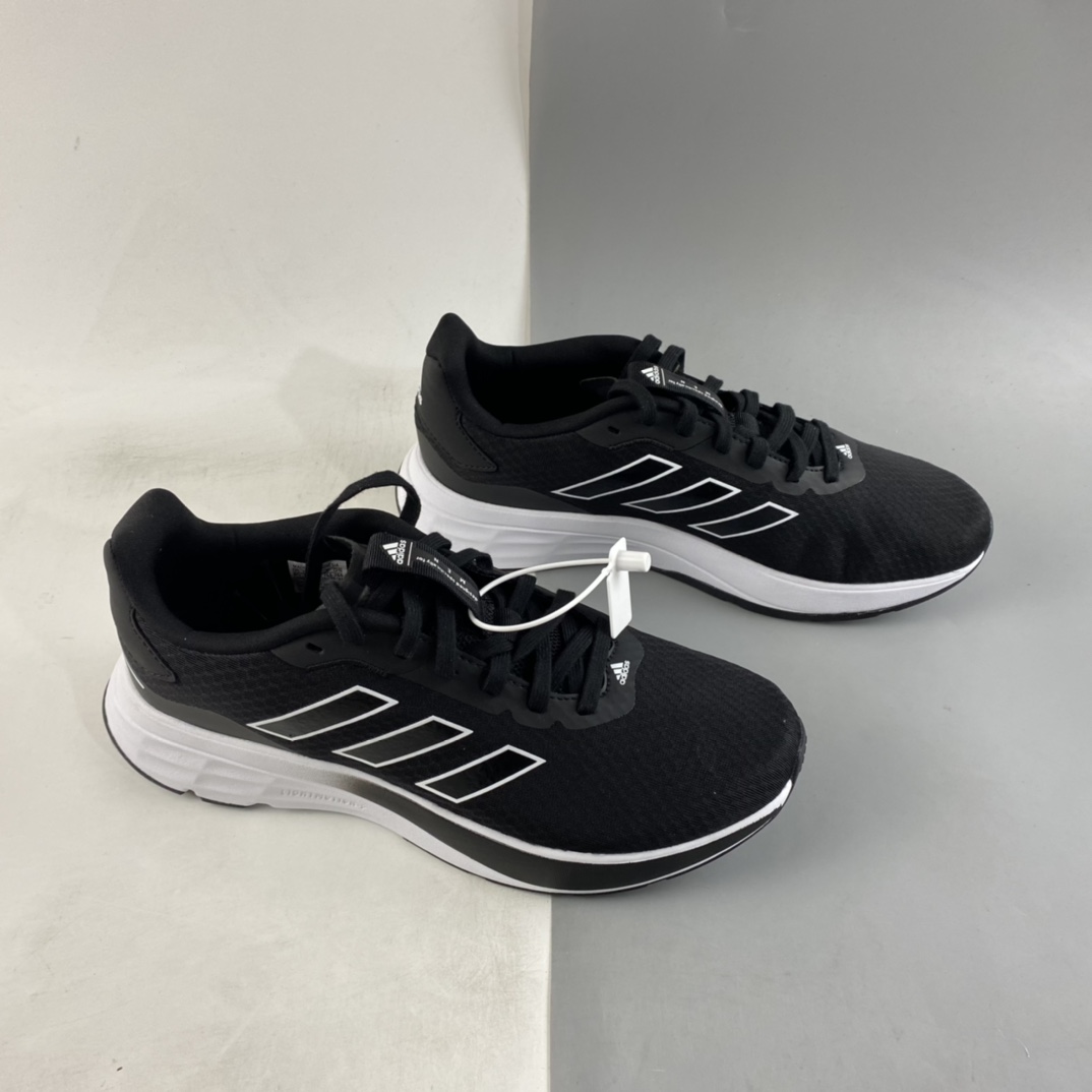 P180  Adidas Speedmotion 阿迪新款夏日轻盈缓震运动跑步鞋GX0578