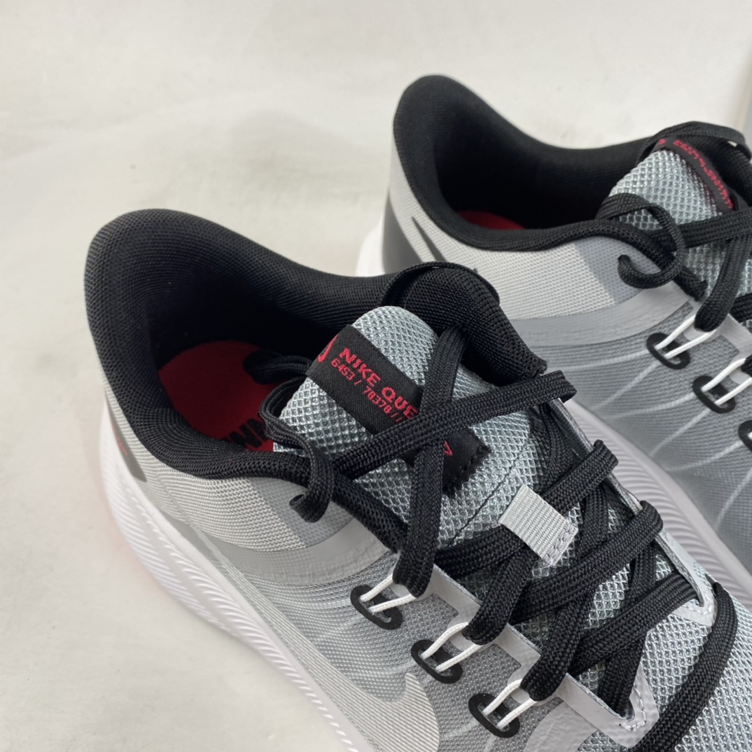 P180  Nike Quest 4 耐克极致系列减震轻便跑鞋 DA1105-007