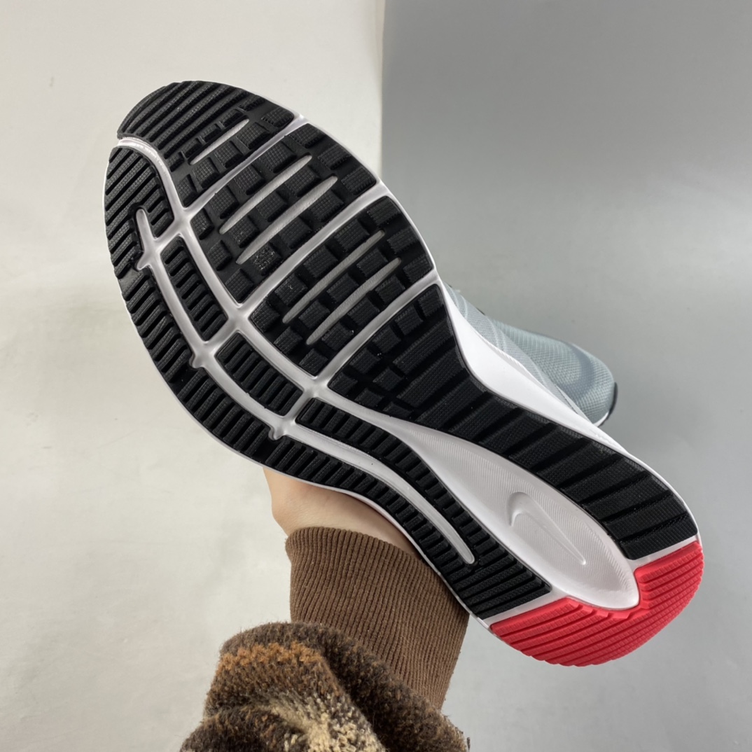 P180  Nike Quest 4 耐克极致系列减震轻便跑鞋 DA1105-007