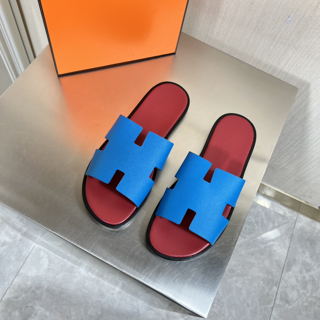 Hermès 夏季新品••【HERMÈS】爱马仕 • H拖～高端男士 凉鞋•沙滩鞋 拖鞋～ 同步～ 代购货 进口鞋面 牛皮内里 牛皮垫脚 真皮大底