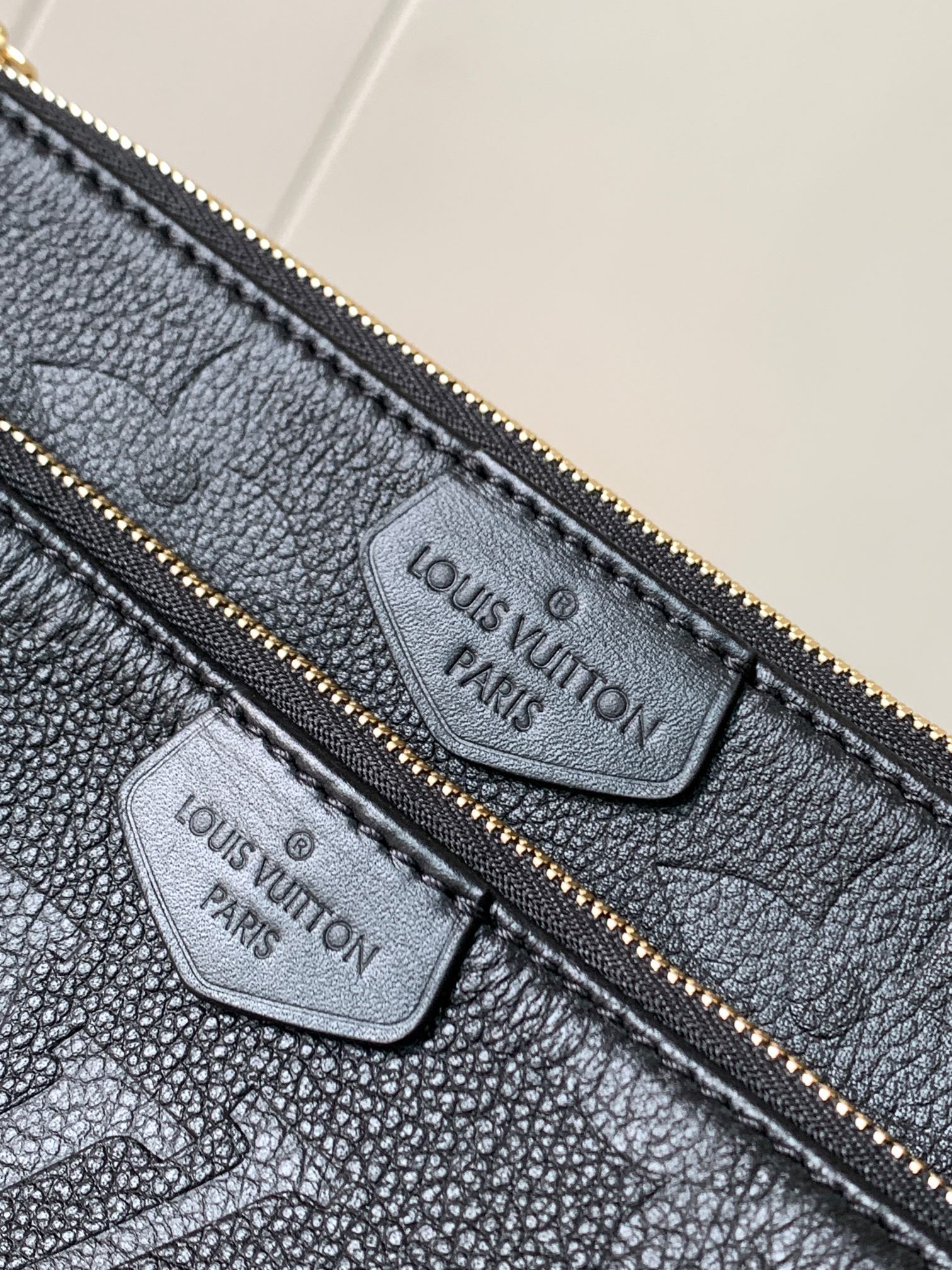 特级原厂皮全钢五金M80399黑色本款MultiPochetteAccessoires斜挎包采用Mono