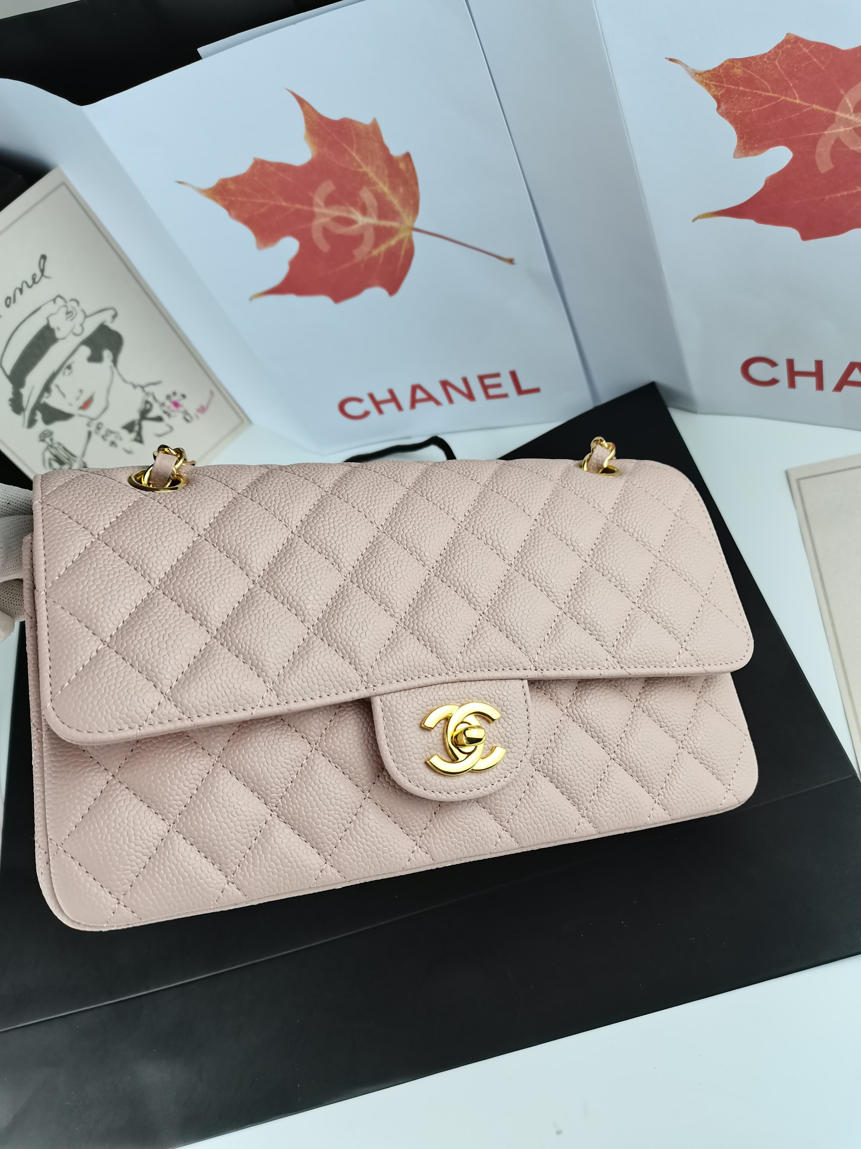 顶级货_厂跑量价高端定制品Chane1ClassicBag01112演绎了Chane1的经典高雅简约精美