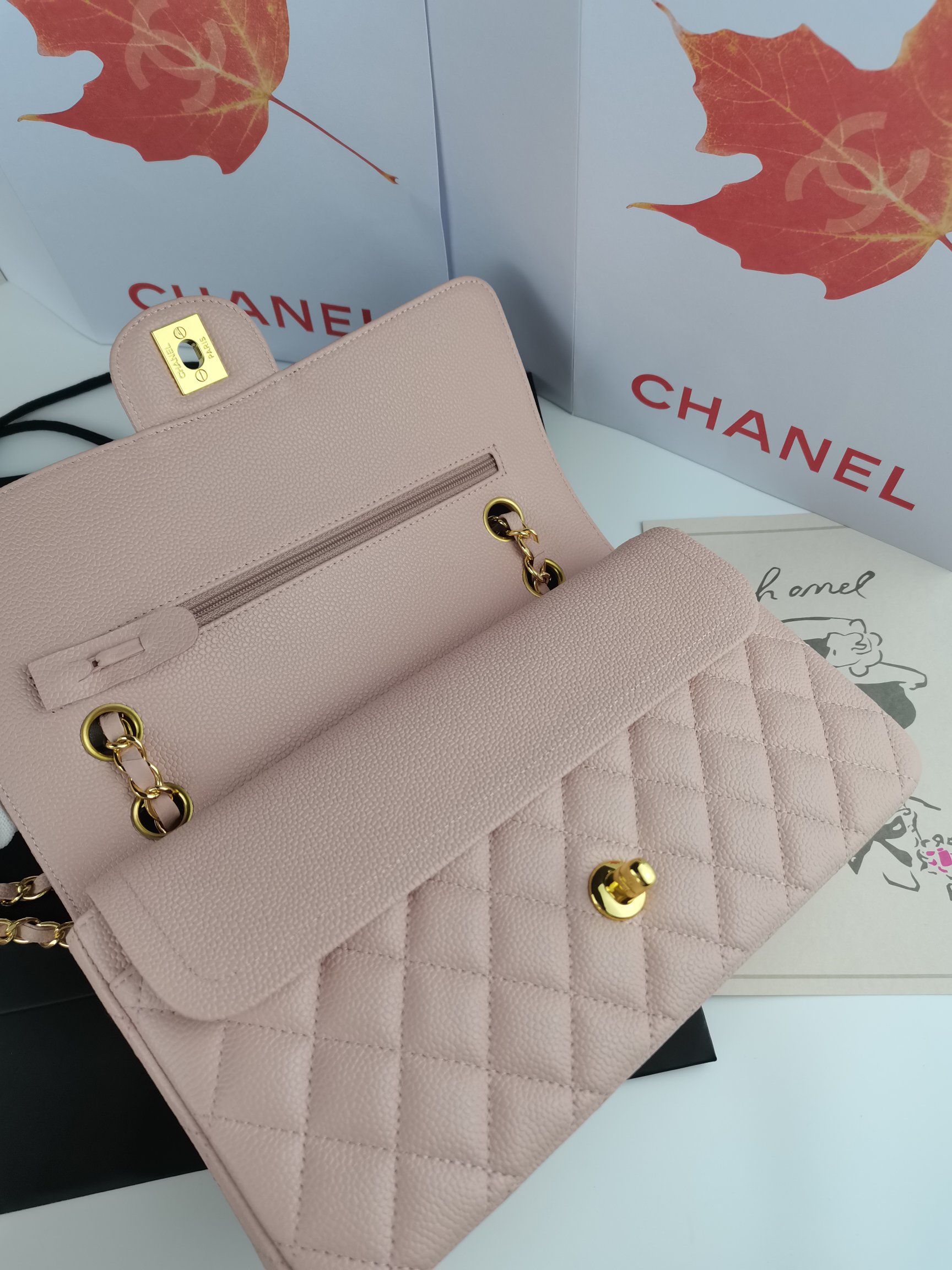 顶级货_厂跑量价高端定制品Chane1ClassicBag01112演绎了Chane1的经典高雅简约精美