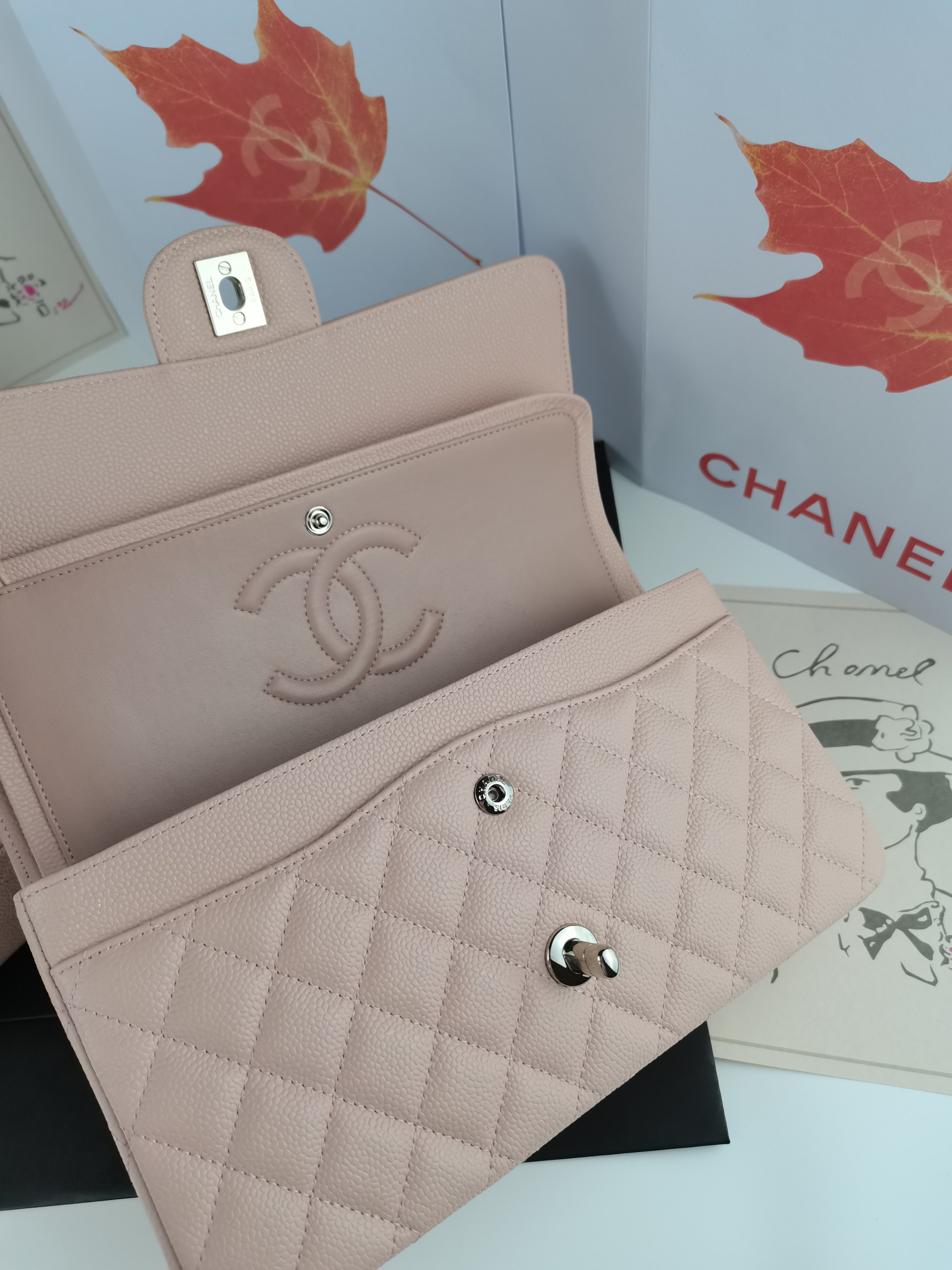 顶级货_厂跑量价高端定制品Chane1ClassicBag01112演绎了Chane1的经典高雅简约精美