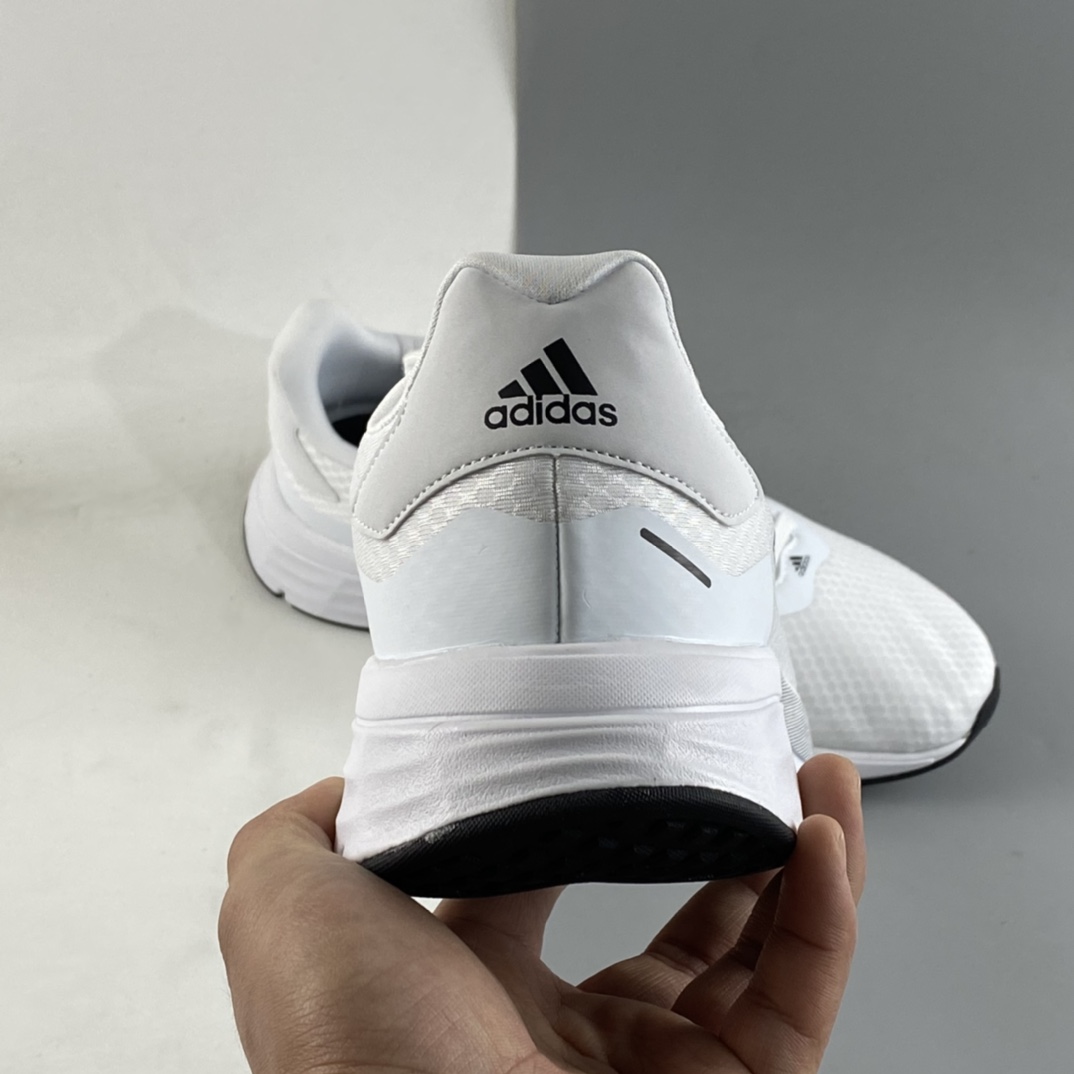 P180  Adidas Speedmotion 阿迪新款夏日轻盈缓震运动跑步鞋 GX0579