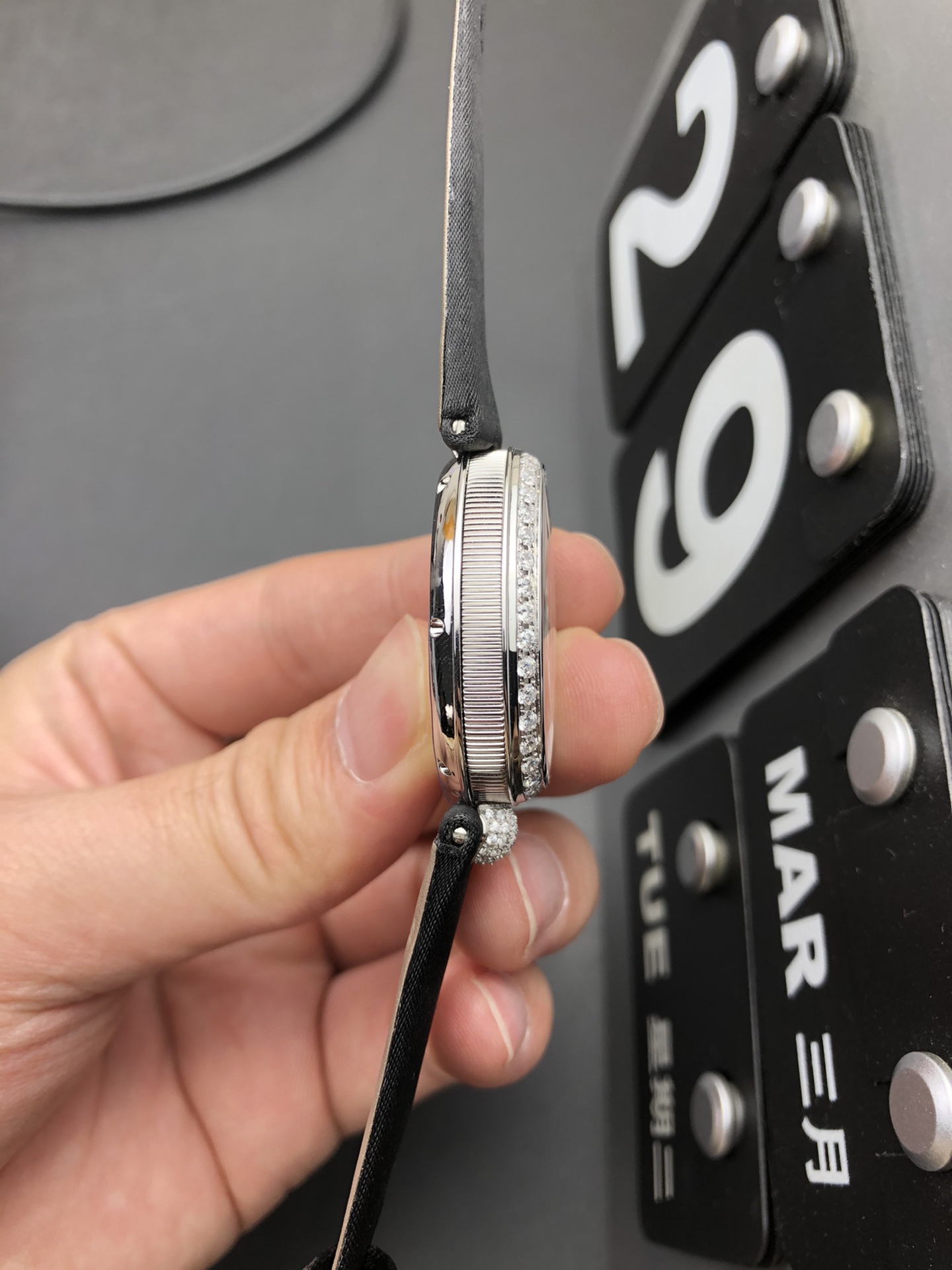 Rolex 那不勒斯皇后