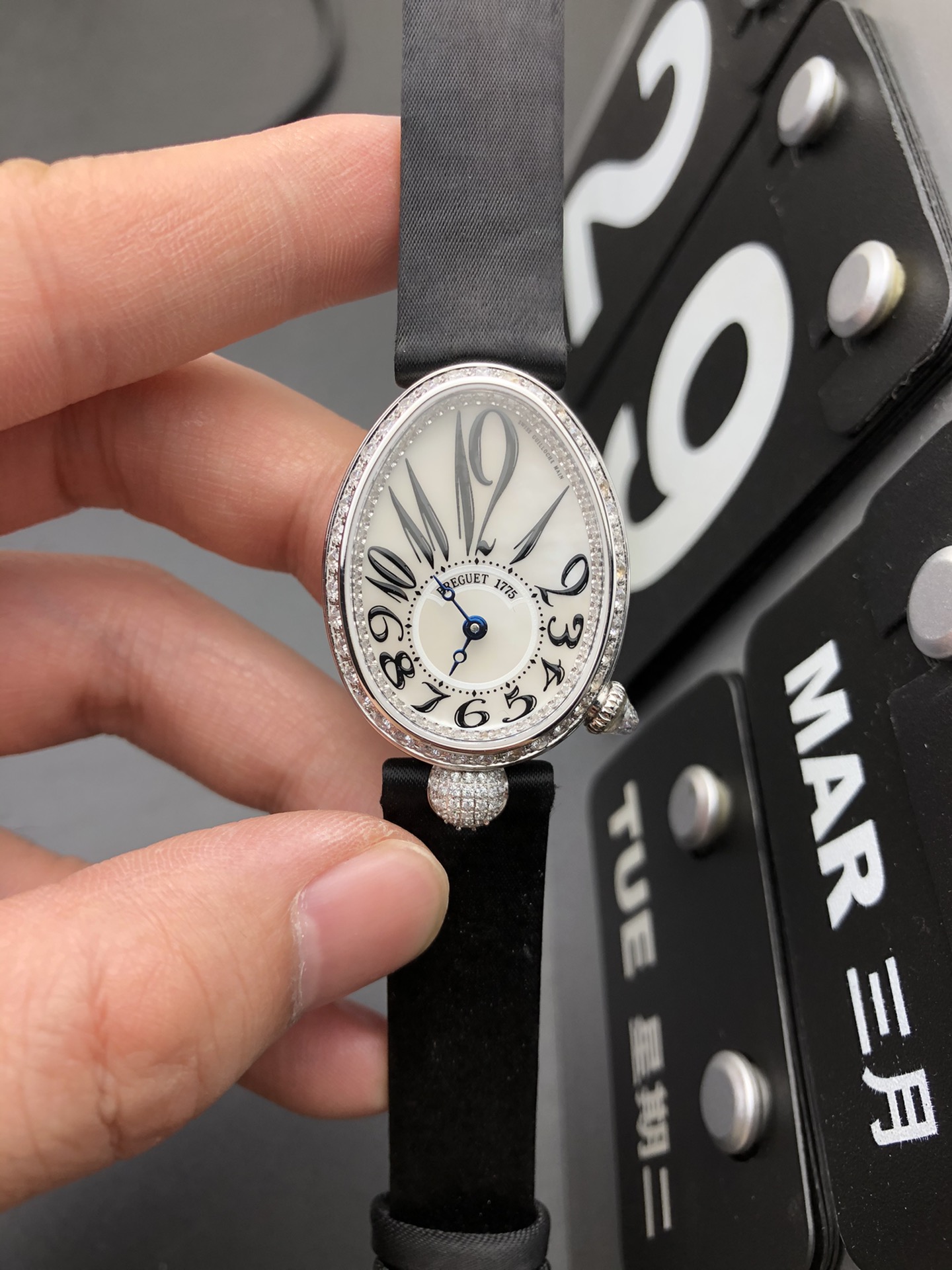 Rolex 那不勒斯皇后