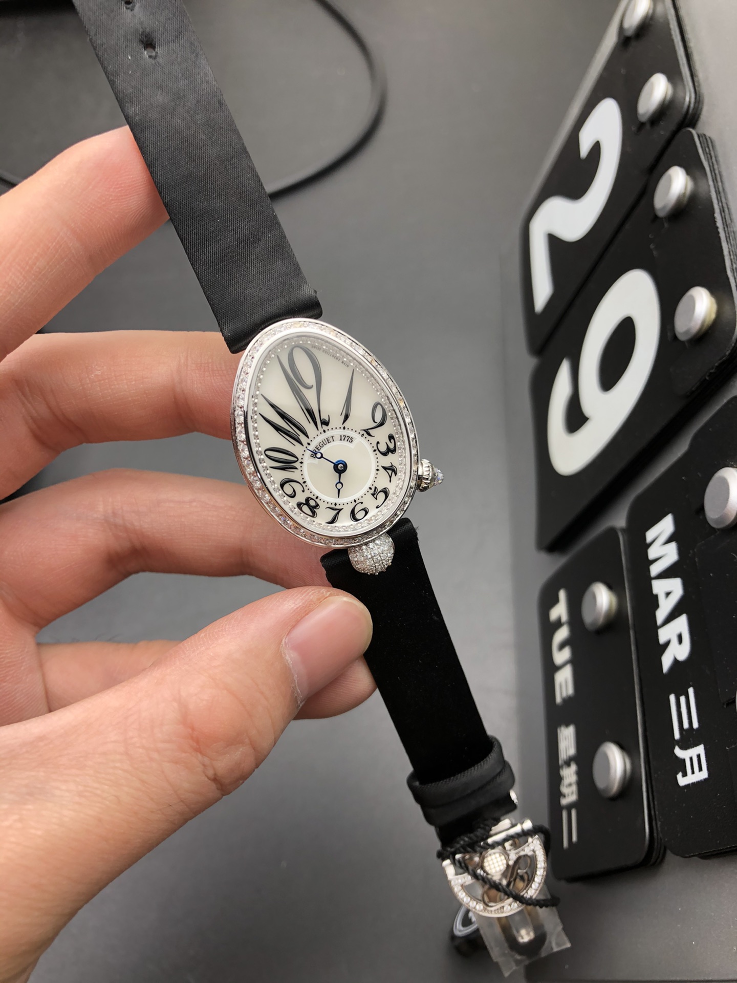 Rolex 那不勒斯皇后