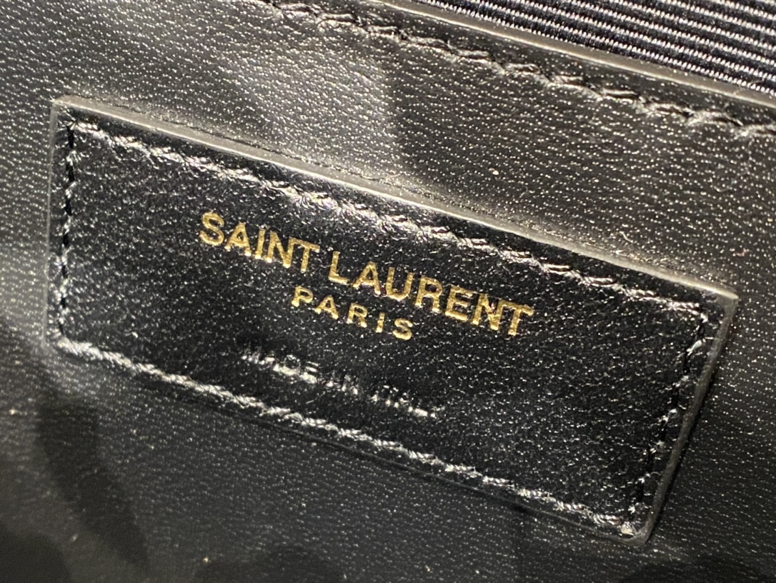 YSL 𝐊𝐚𝐭𝐞 20𝐜𝐦 鱼子酱流苏链条包 474366黑色/金扣
