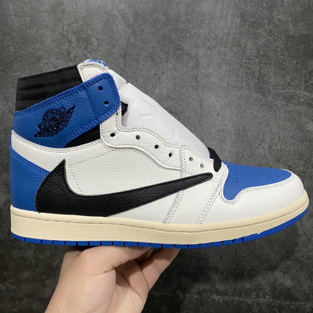 原装公司级版本AJ1藤原浩闪电倒钩高帮 全头层皮料 皮质同步原鞋一致 鞋型到位 清洁度很高 非常推荐的版本 价格便宜 非常适合大家冲量好评的版本 尺码:36-46全码-选品中心