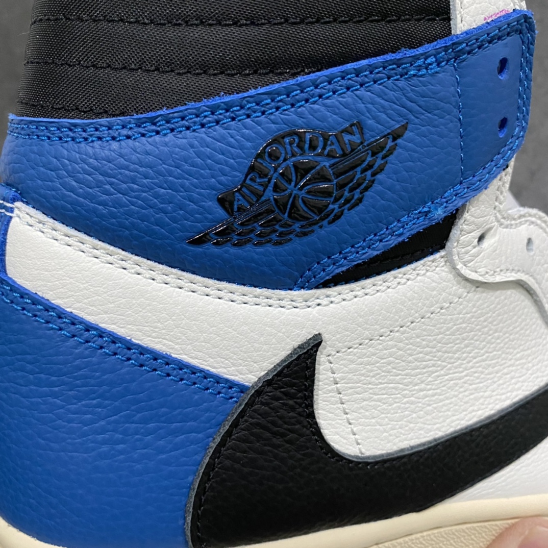 图片[9]-原装公司级版本AJ1藤原浩闪电倒钩高帮 全头层皮料 皮质同步原鞋一致 鞋型到位 清洁度很高 非常推荐的版本 价格便宜 非常适合大家冲量好评的版本 尺码：36-46全码-选品中心