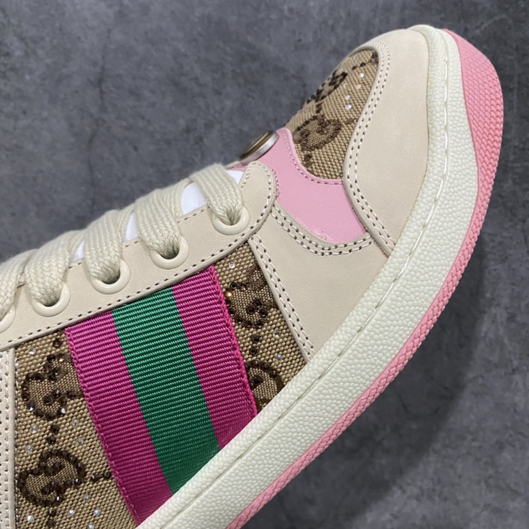 图片[6]-顶级代购版 Gucci做旧小脏鞋 ZP开发 原版开模 金属双G水晶圆柱形标 Gucci原版纹织带 真正水洗布标 鞋面擦色牛皮拼接经典双G布面料，皮面切口全油边封口工艺，原版毛巾布里细腻柔软更舒适透气，垫脚乳胶注塑一体，私模钢印，双色原版TPU大底(下层宽，上层窄) 配进口原版四边封干燥剂、原版18股鞋带，绿色盒子，与专柜配套包装一致 尺码：女34-40 男38-45-选品中心