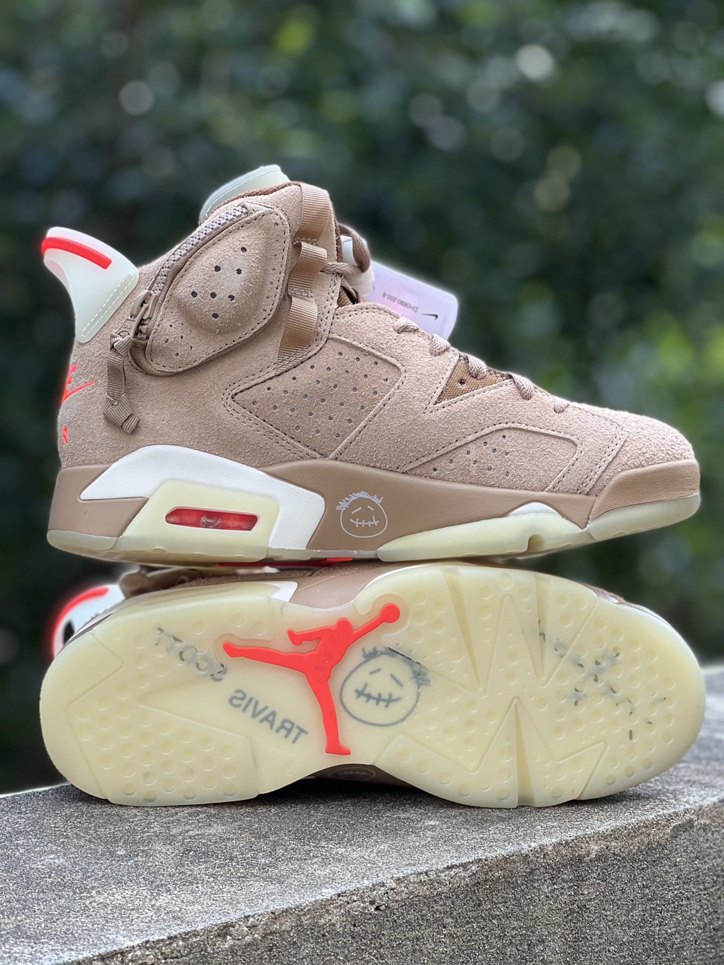 350 纯原Travis Scott Air Jordan 6 British Khaki 夜光反光篮球鞋 DH0690-200