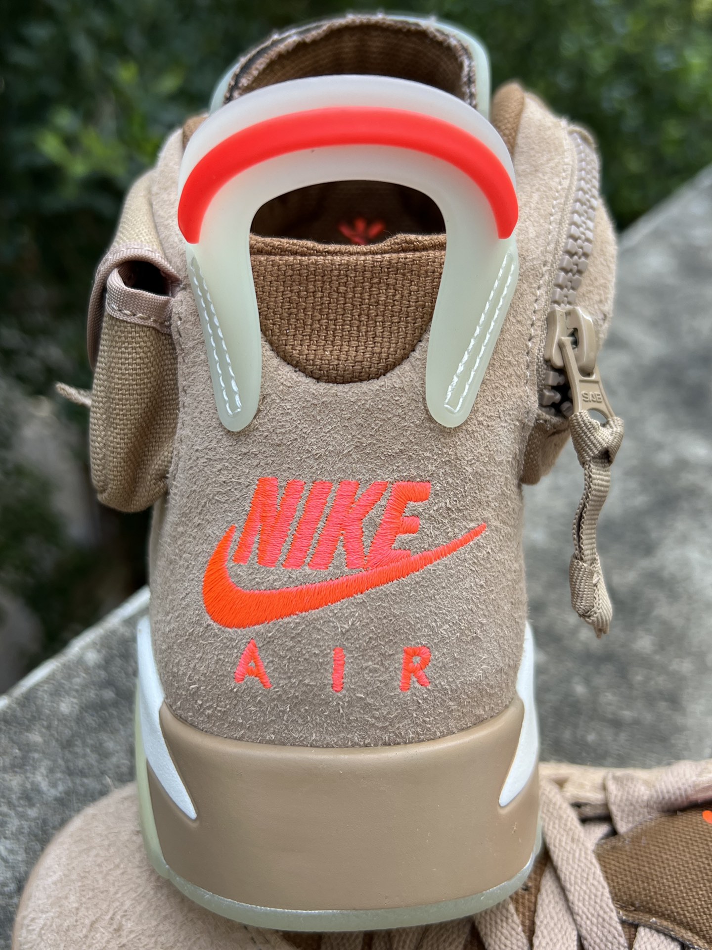 350 纯原Travis Scott Air Jordan 6 British Khaki 夜光反光篮球鞋 DH0690-200