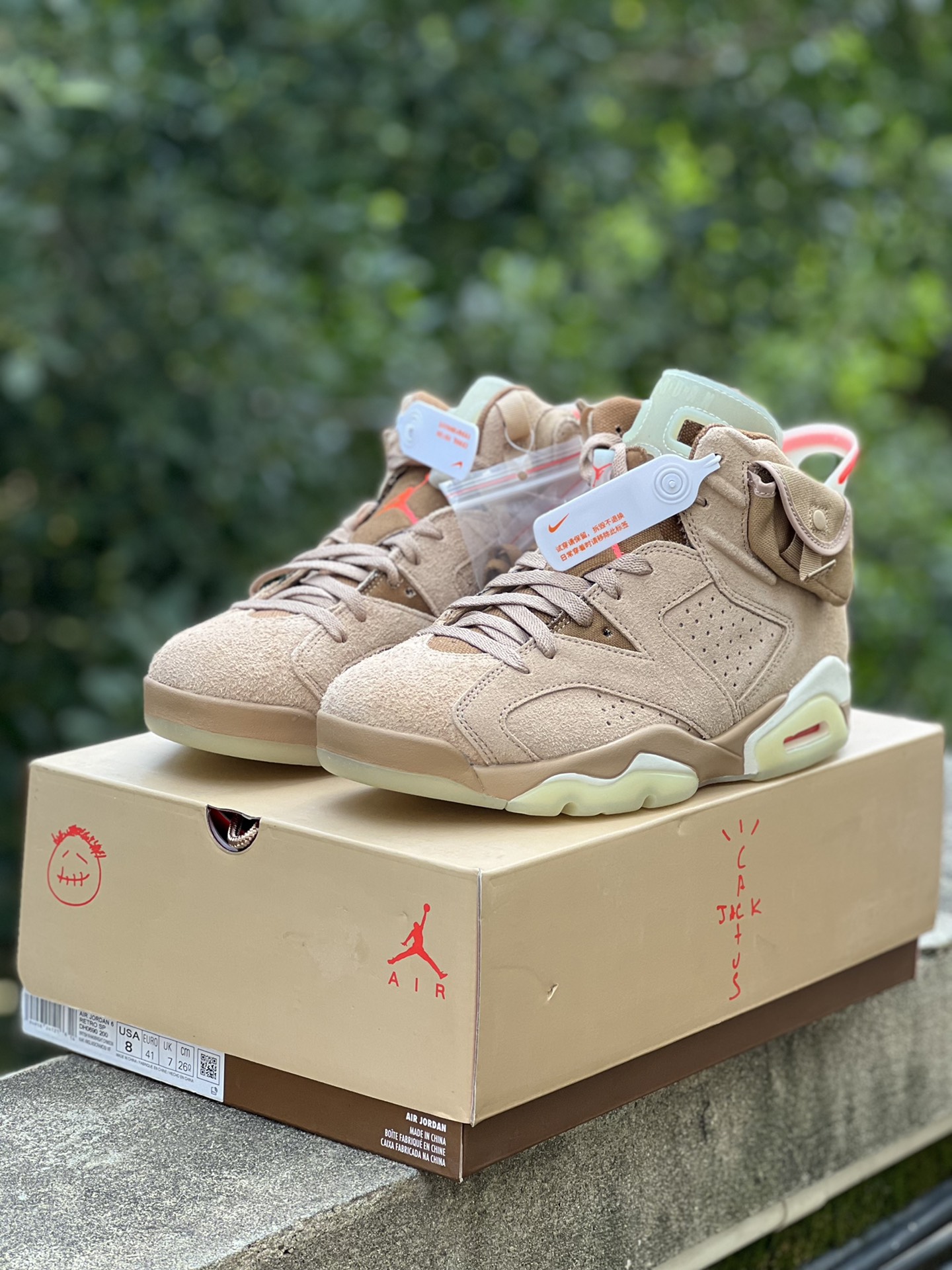 350 纯原Travis Scott Air Jordan 6 British Khaki 夜光反光篮球鞋 DH0690-200