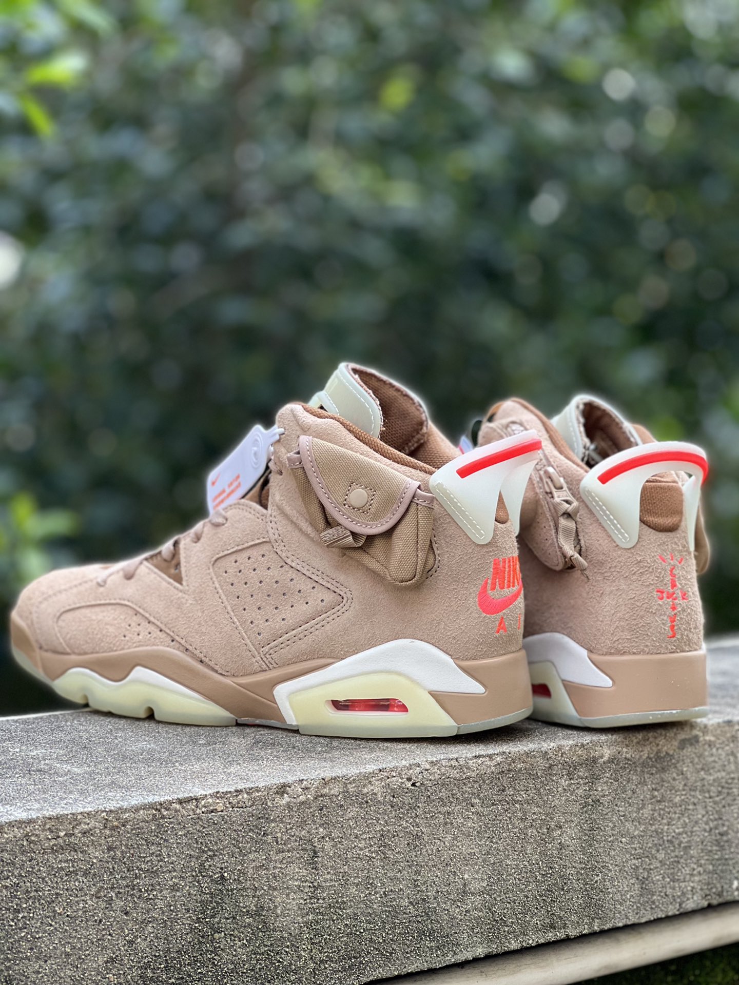 350 纯原Travis Scott Air Jordan 6 British Khaki 夜光反光篮球鞋 DH0690-200