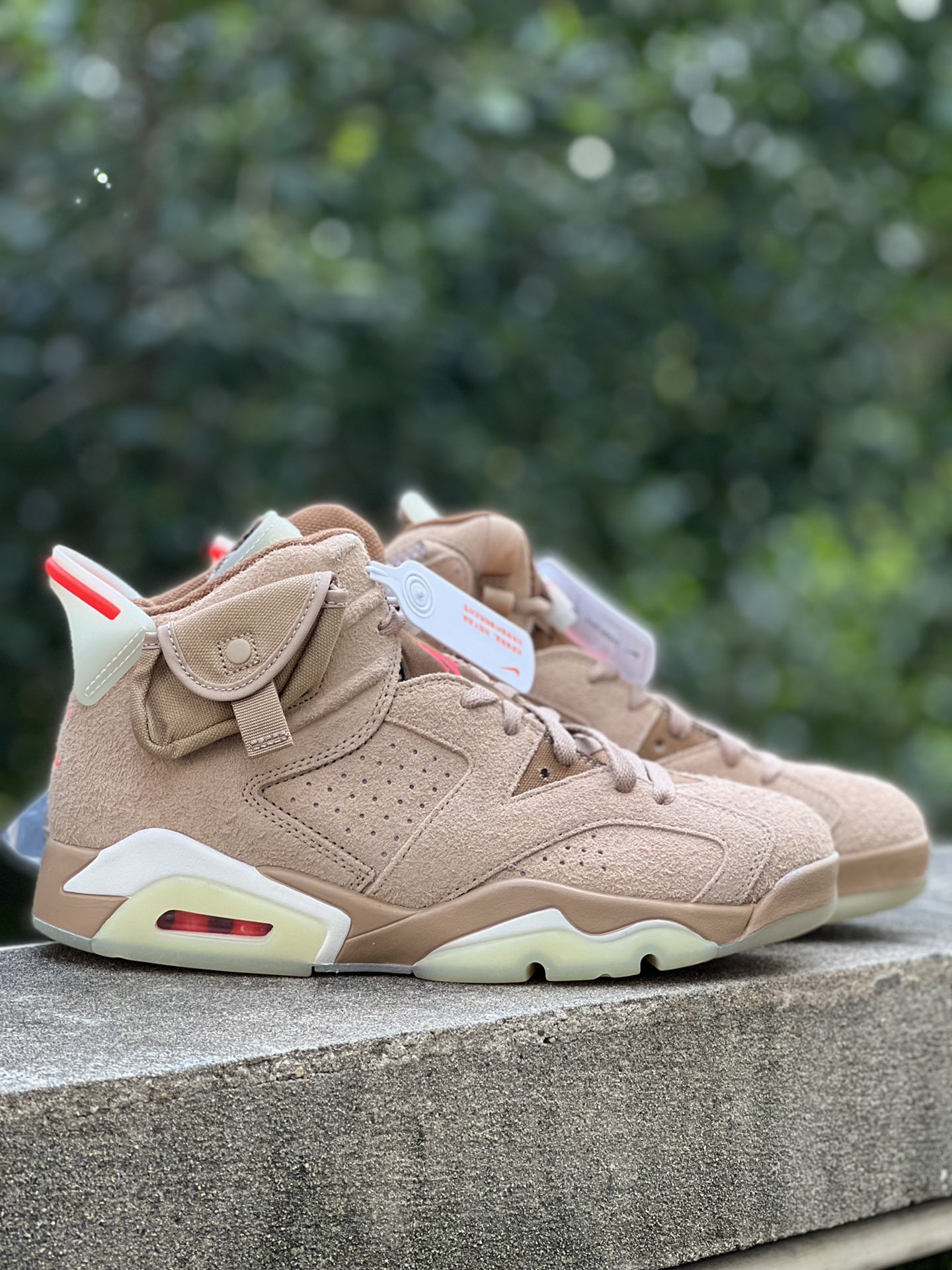 350 纯原Travis Scott Air Jordan 6 British Khaki 夜光反光篮球鞋 DH0690-200