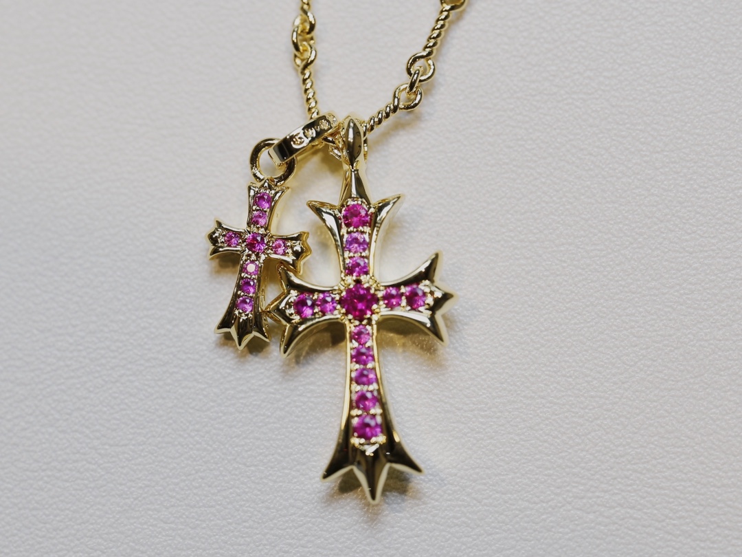 
chrome hearts 22k镀金红钻双十字架项链，22k镀金红钻双十字架项链