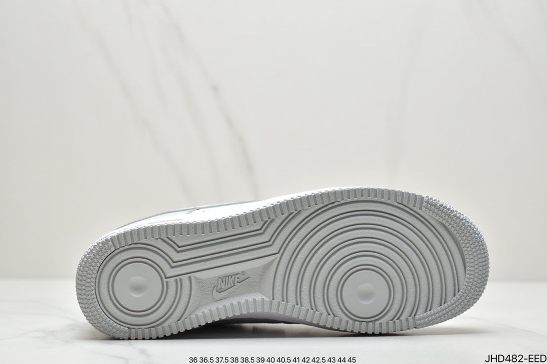 190 耐克 Nike Air Force 1 ’07 空军一号低帮休闲板鞋AA1726