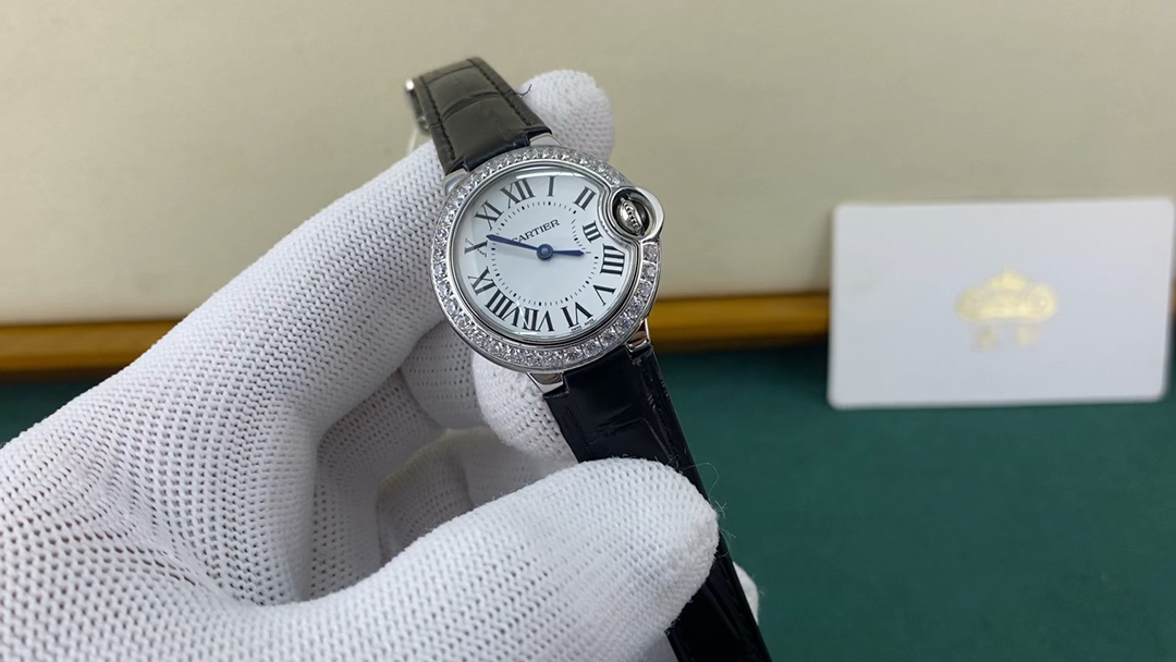 Cartier 皇家 卡地亚蓝气球系列28mm镶钻女表
