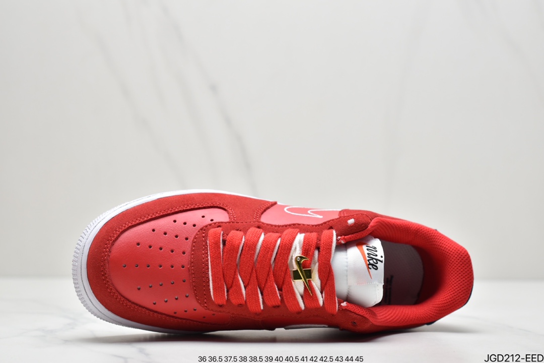 180 Nike Air Force 1 Low 麂皮灰红 DB3597-100 空军一号低帮