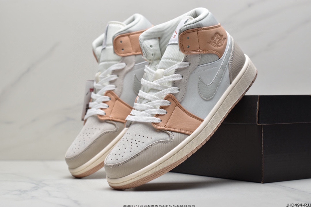 190 Air Jordan 1 Mid ”Obsidian”黑曜石 乔一中邦 554724-174