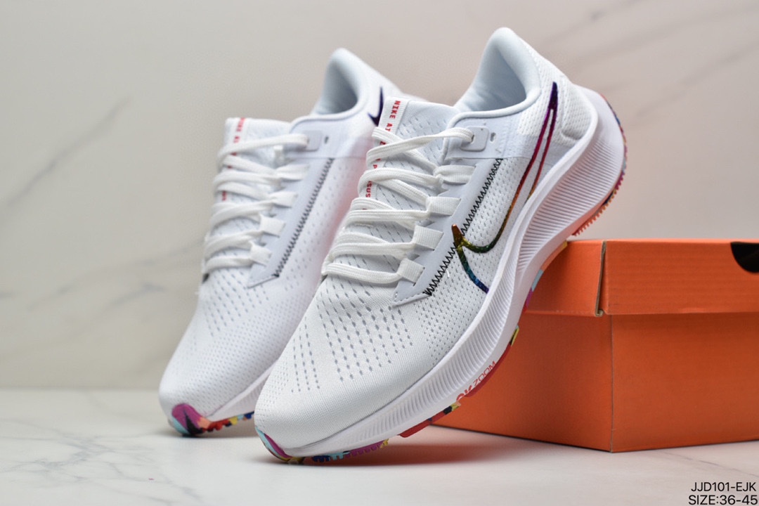 130 耐克Zoom Pegasus 38 登月跑鞋耐克 Nike Zoom Pegasus 38 透气缓震疾速跑鞋