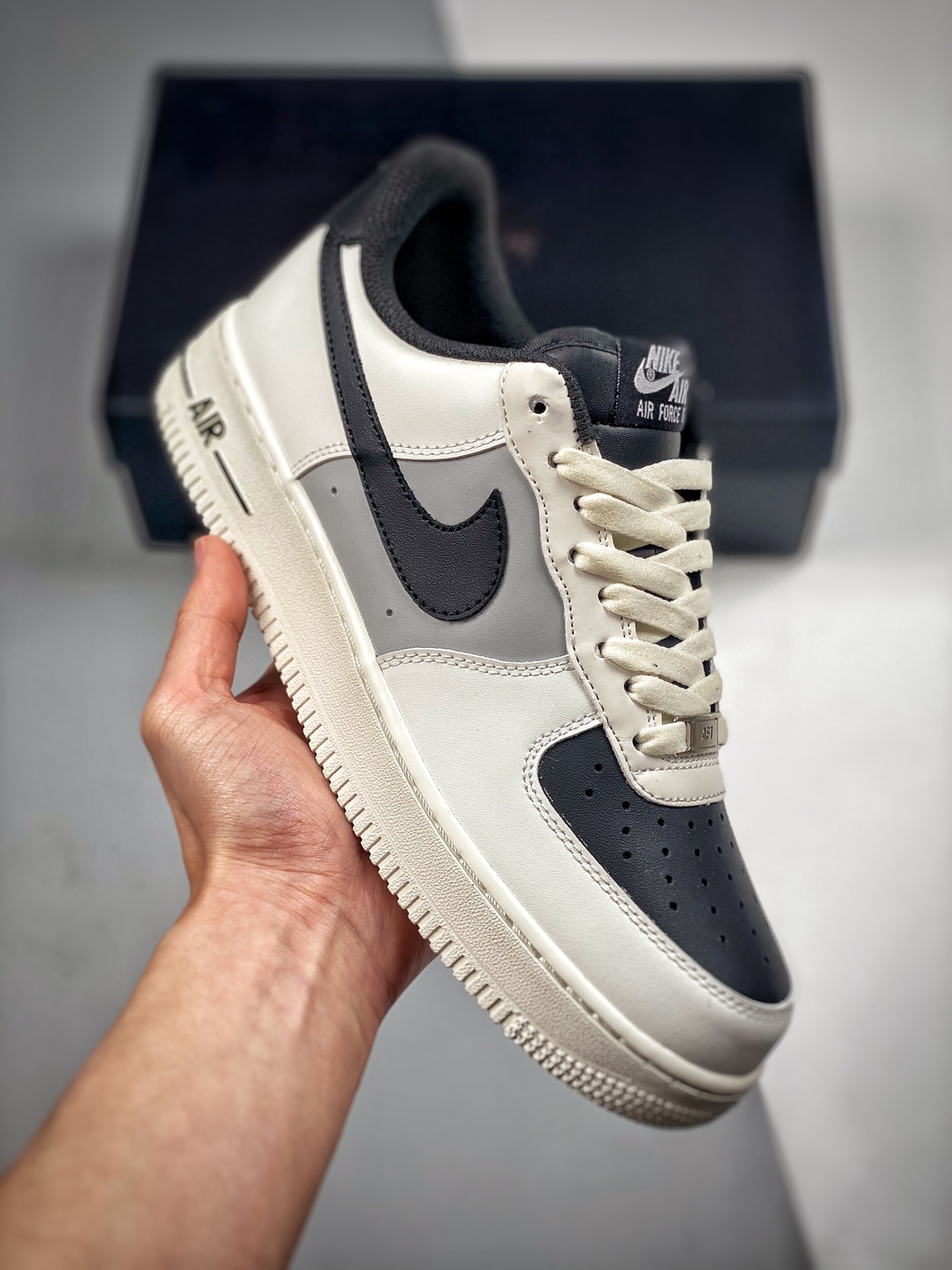 Push Hands 3 Nike Air Force 1 Low '07 "Combinado Blanco Negro y Gris" Zapatillas de Skate de Caña Baja Air Force One Cu…