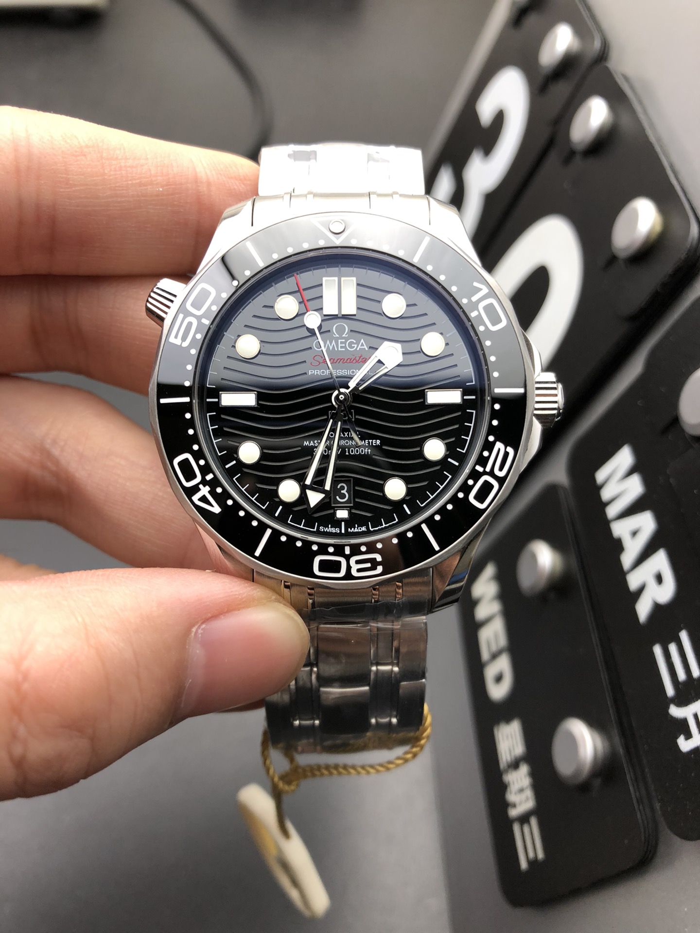 Omega OR 黑海马300